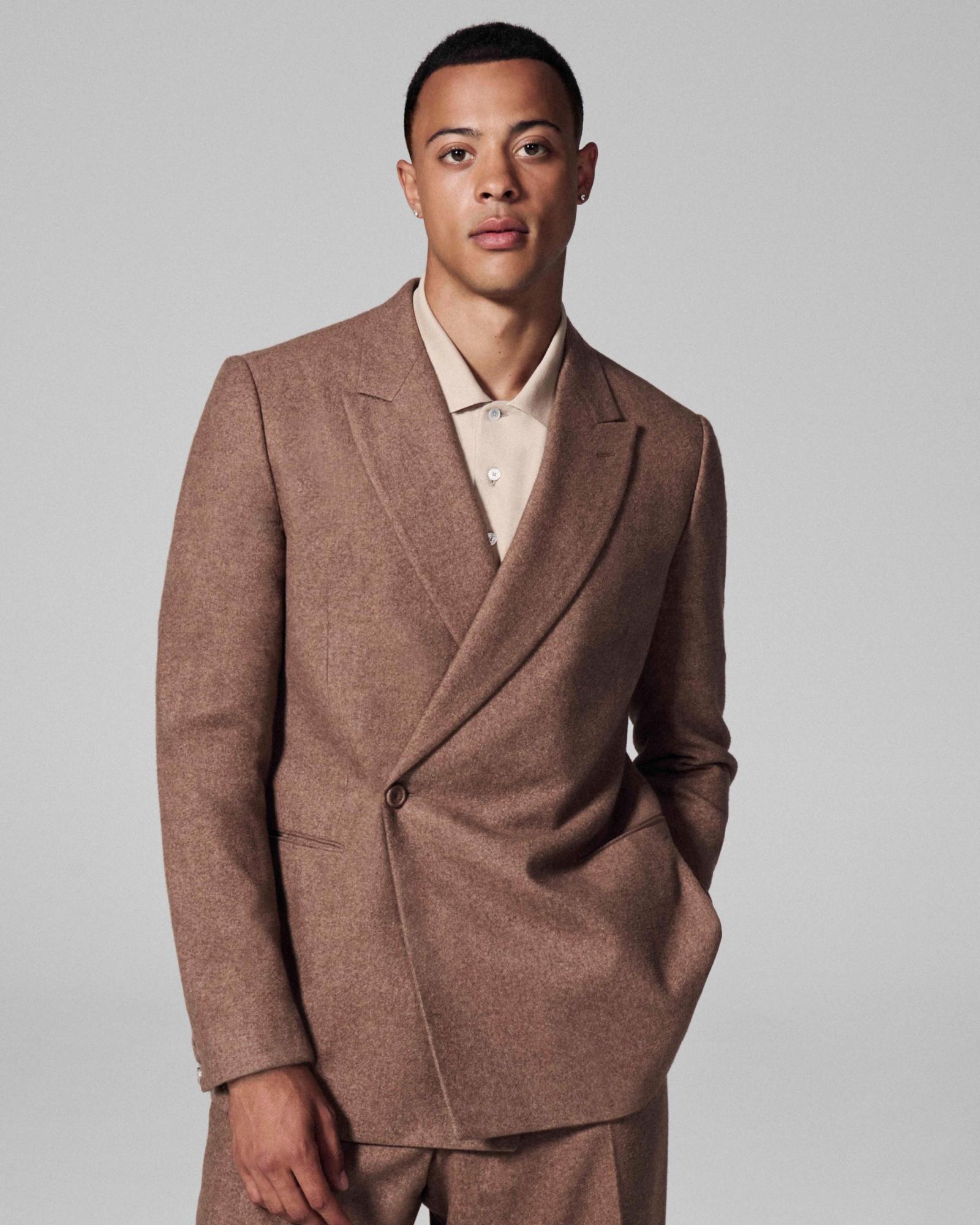 Dior,|starring Sasha Zhoya - Laurent Humbert - Photography - Swan MGMT