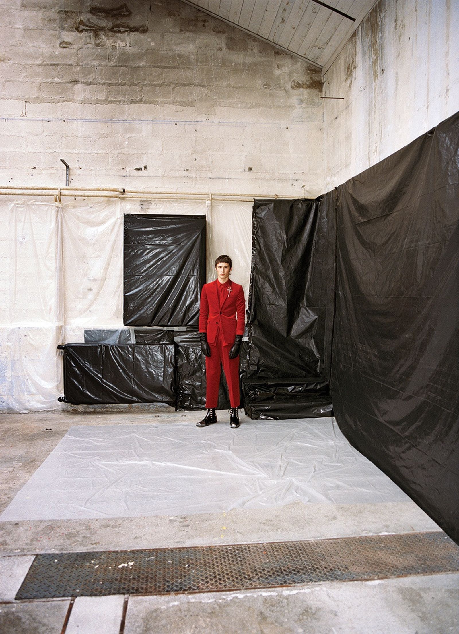 10 Magazine,|Photography by Stefano Caputo - Samirha Salmi - Set Design - Swan MGMT