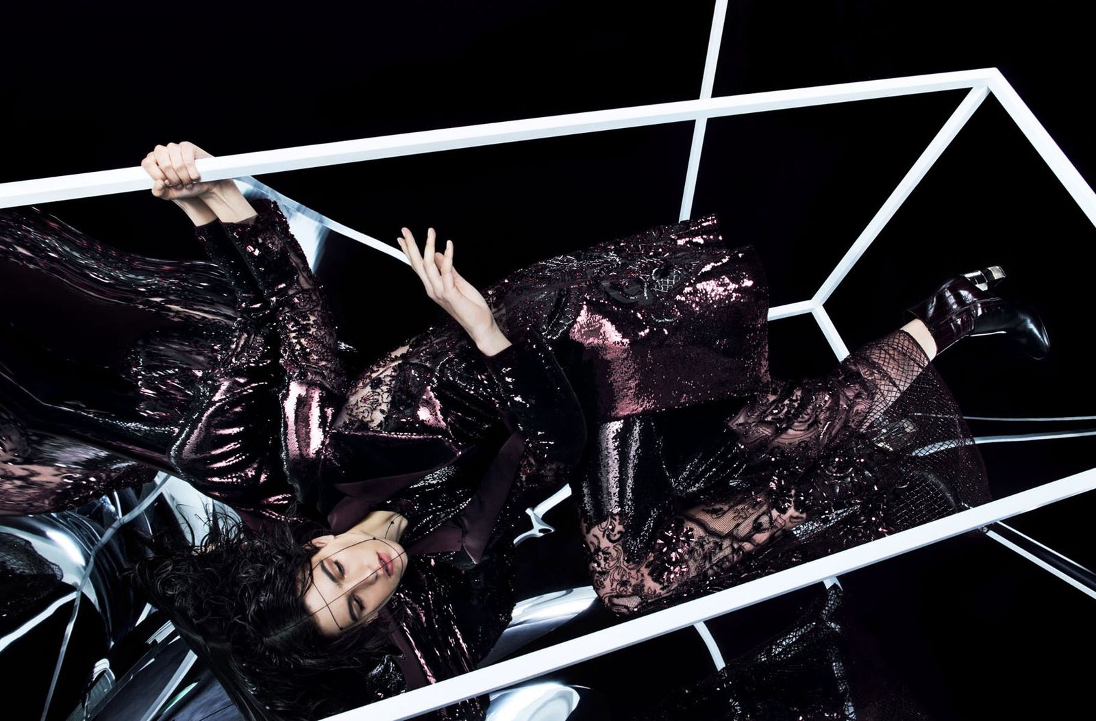 Hunger,|Photography by Nikolay Biryukov - Anna Sbiera - Set Design - Swan MGMT