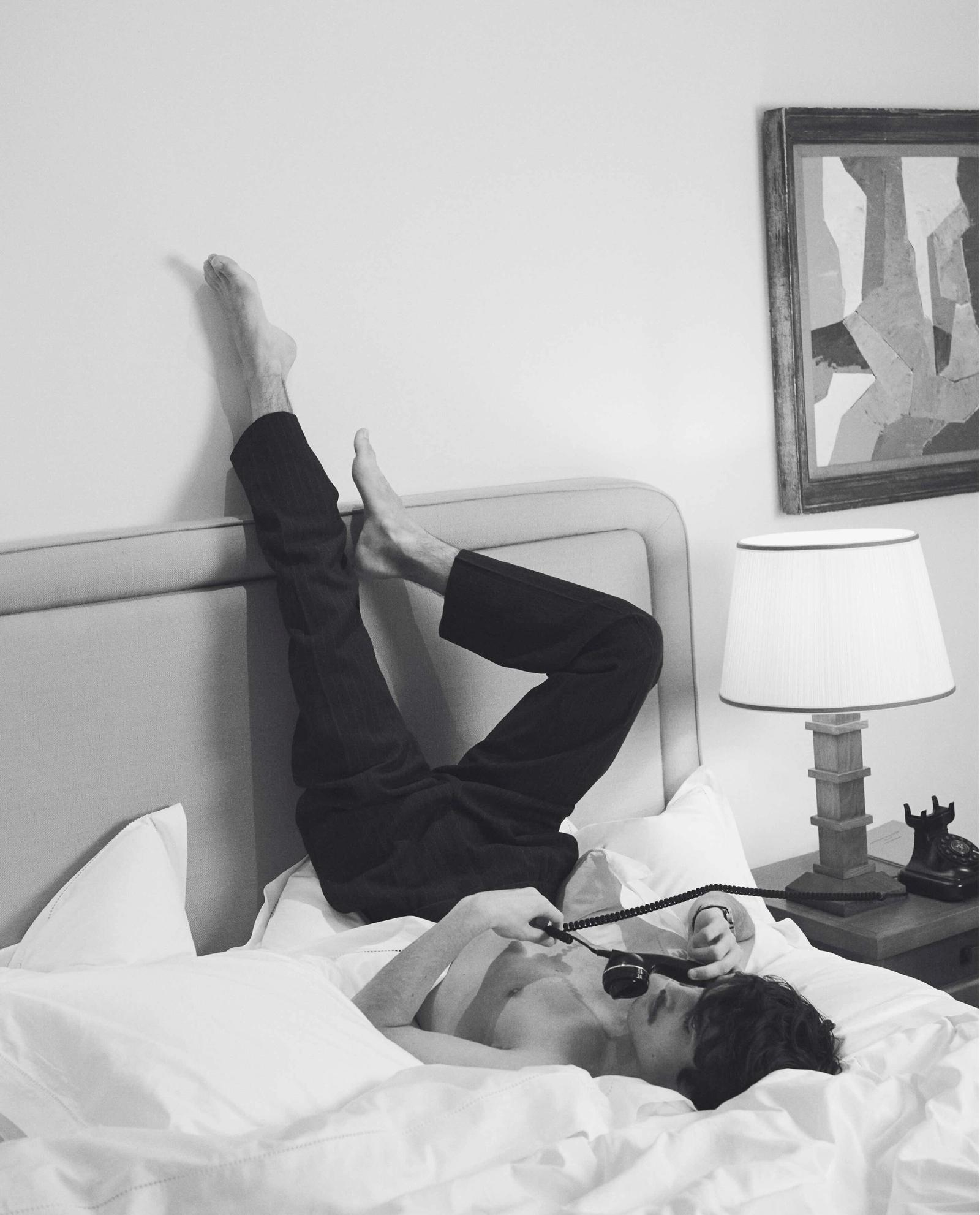 Dedicate starring Julien de St Jean - Laurent Humbert - Photography - Swan MGMT