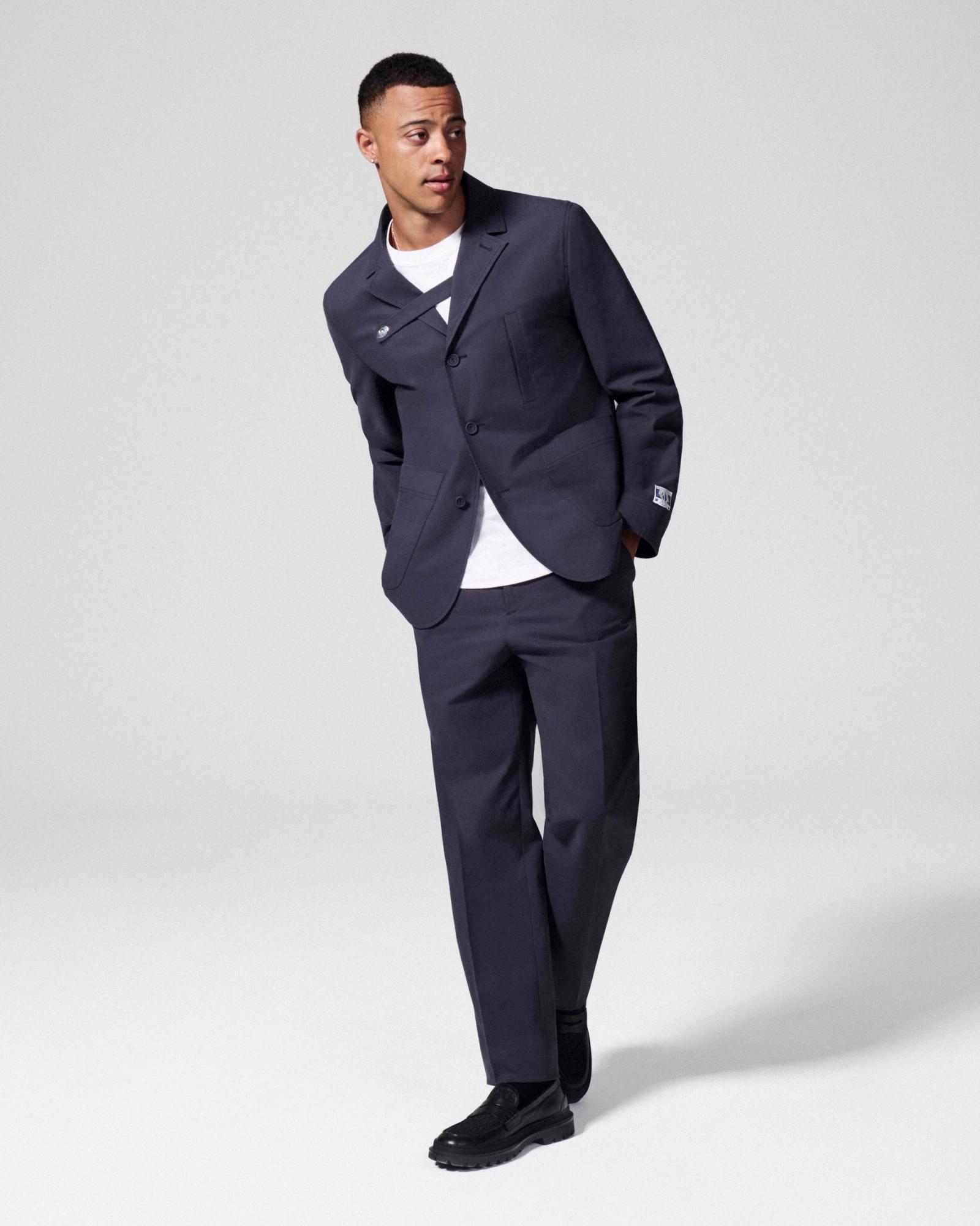 Dior,|starring Sasha Zhoya - Laurent Humbert - Photography - Swan MGMT