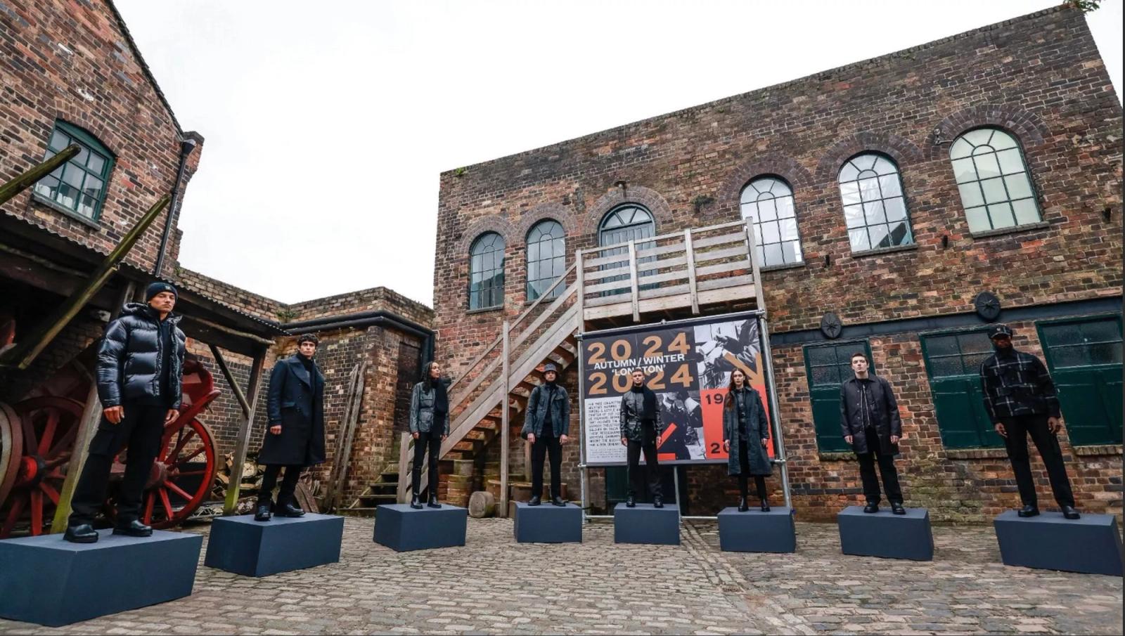 Belstaff (event) - Lizzy Gilbert - Set Design - Swan MGMT