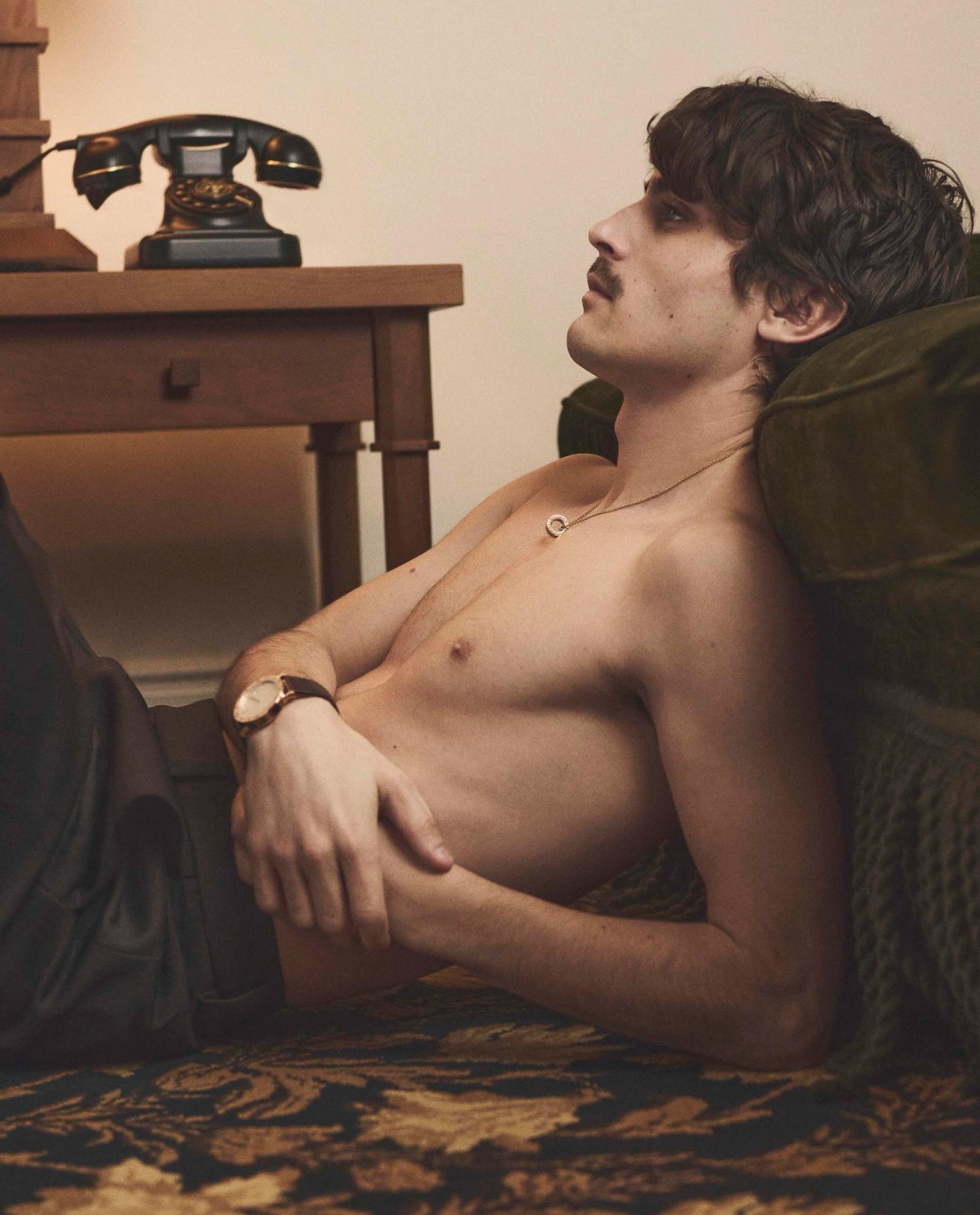 Dedicate starring Julien de St Jean - Laurent Humbert - Photography - Swan MGMT