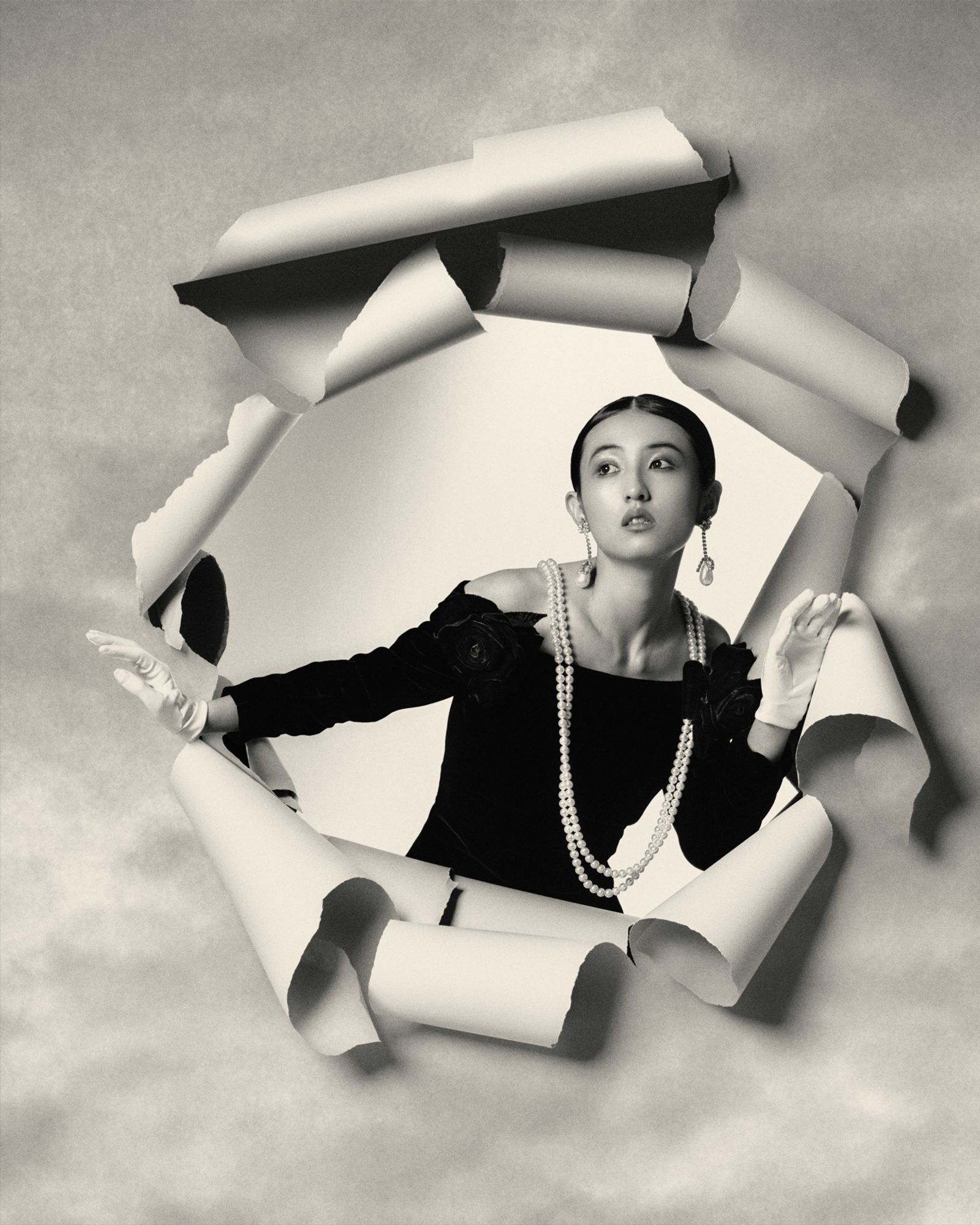 Vogue China,|Photography by Annie Lai - Samirha Salmi - Set Design - Swan MGMT