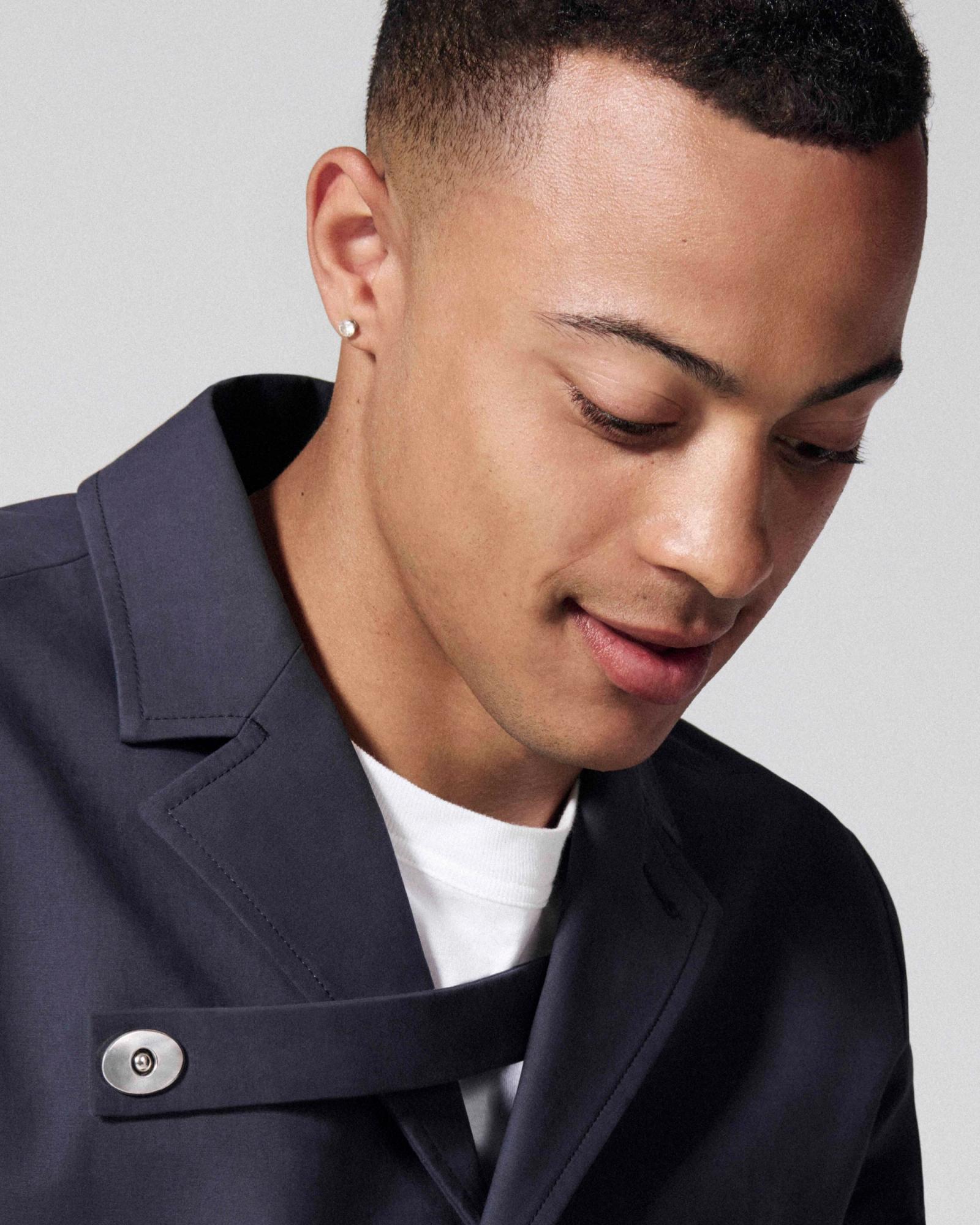 Dior,|starring Sasha Zhoya - Laurent Humbert - Photography - Swan MGMT