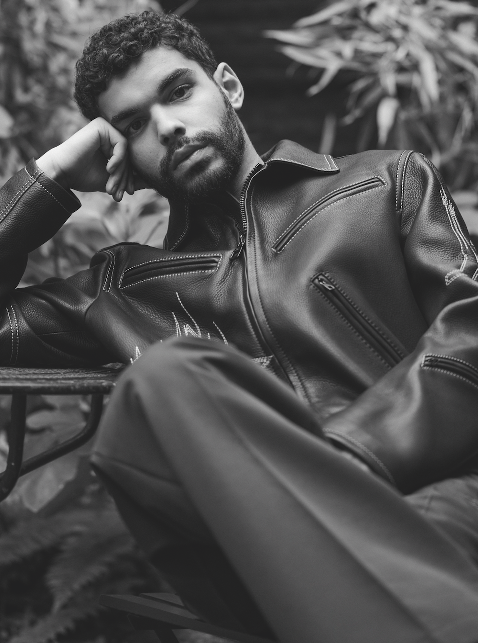 Mixte Magazine - Laurent Humbert - Photography - Swan MGMT