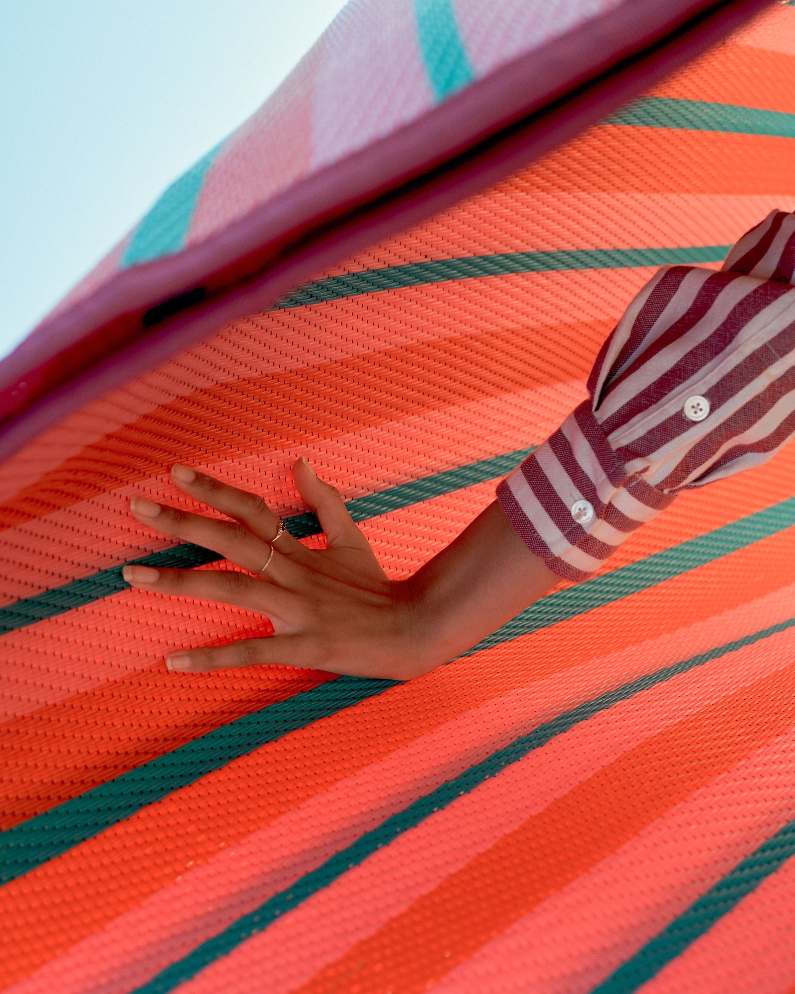 Laze - Victoria Zschommler - Photography - Swan MGMT