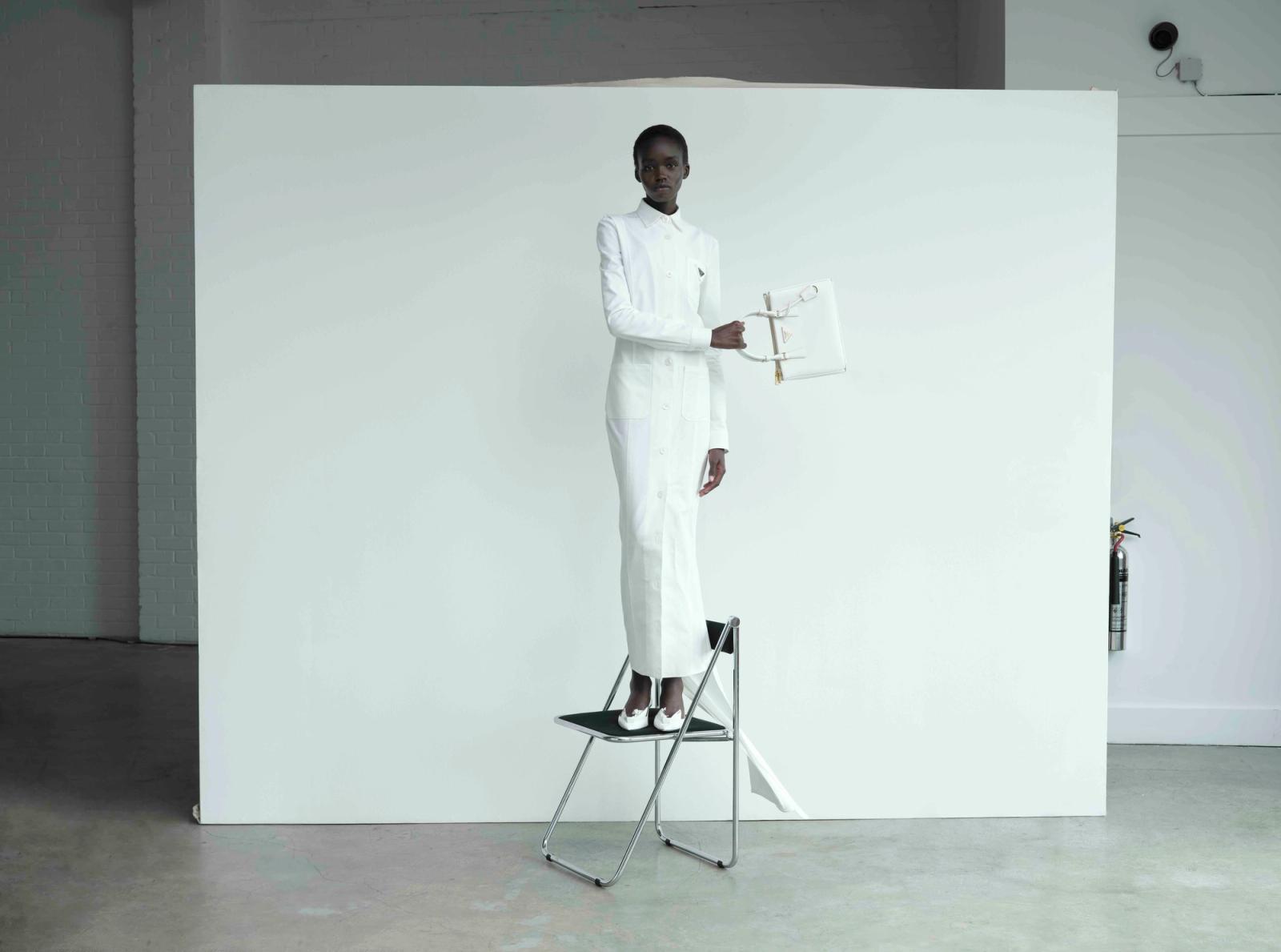 Vogue Italy, shot by Alessandro Furchini Capria  - Lizzy Gilbert - Set Design - Swan MGMT