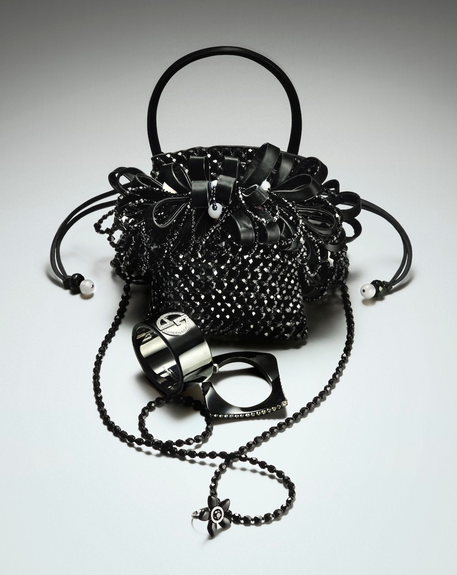 Cr Fashion Book,|Photography by Romain Roucoules - Sebastien Michelini - Set Design - Swan MGMT