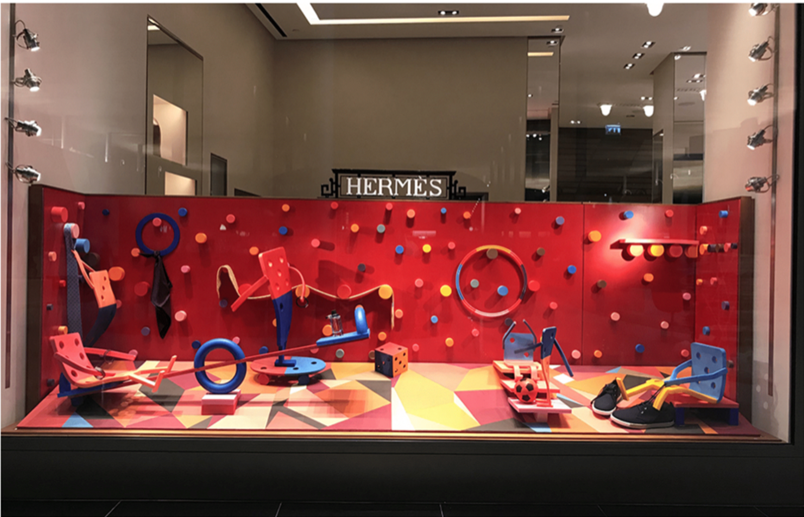 Hermès - Atelier Hapax - Set Design - Swan MGMT