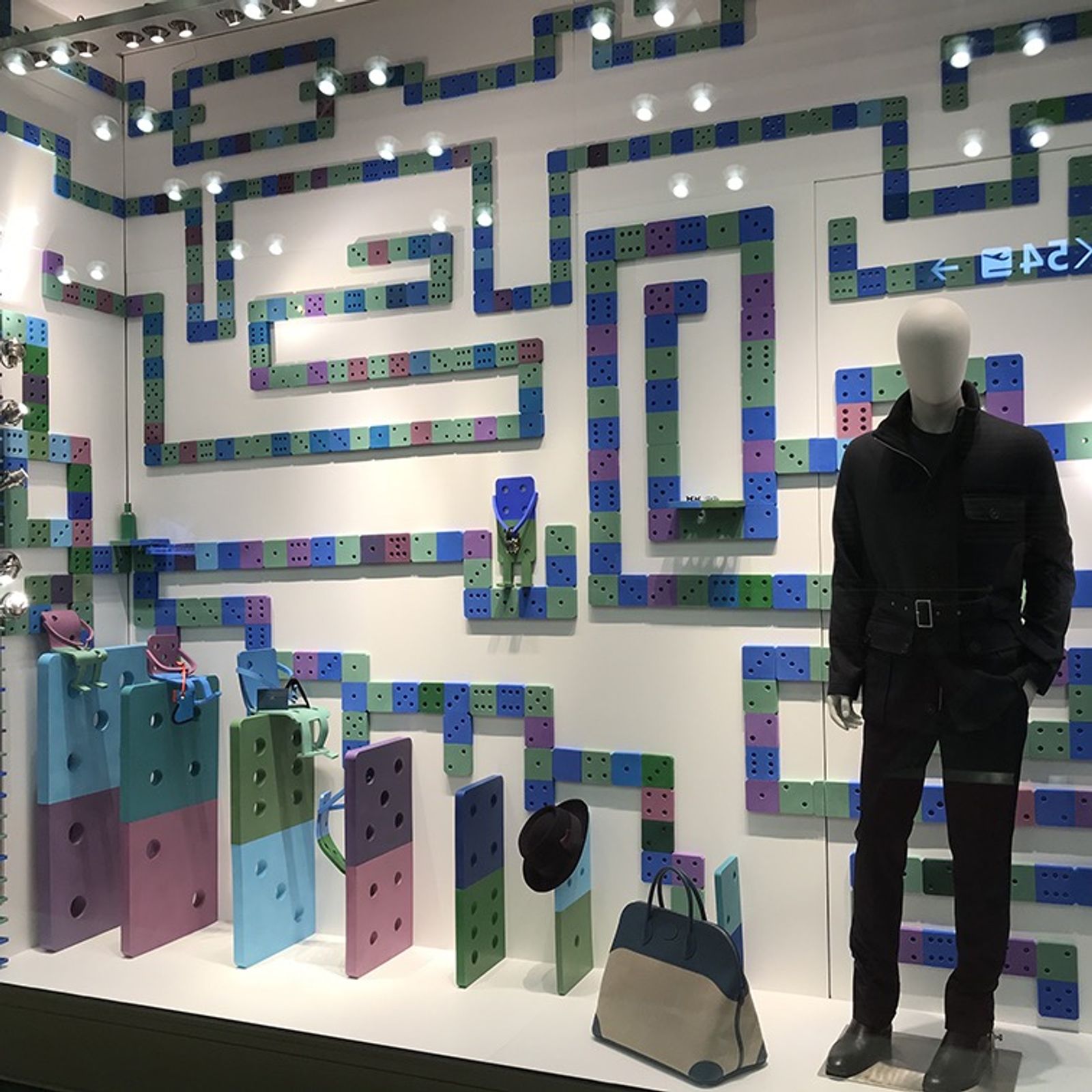 Hermès - Atelier Hapax - Set Design - Swan MGMT