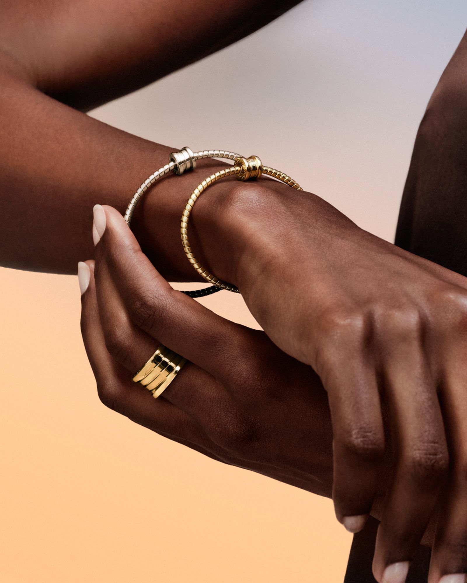 Bulgari, St Valentin - Victoria Zschommler - Photography - Swan MGMT