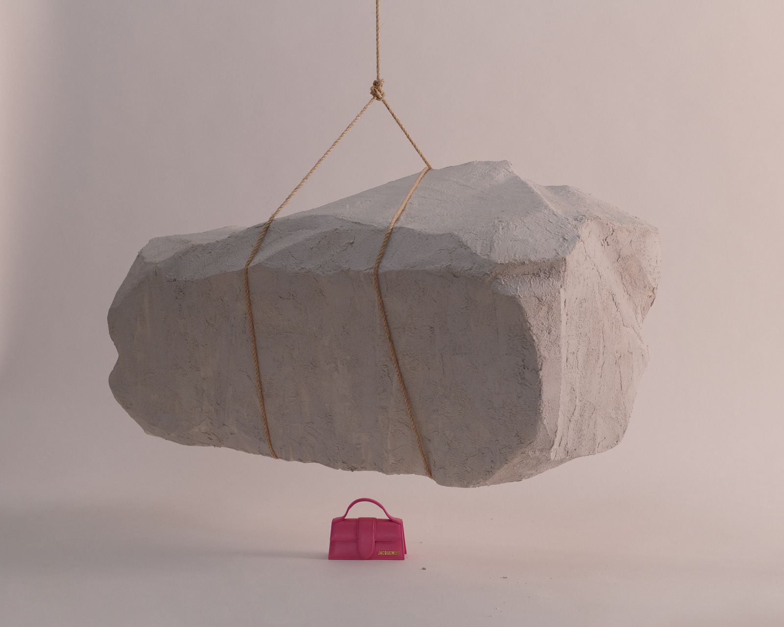 Incu - Victoria Zschommler - Photography - Swan MGMT