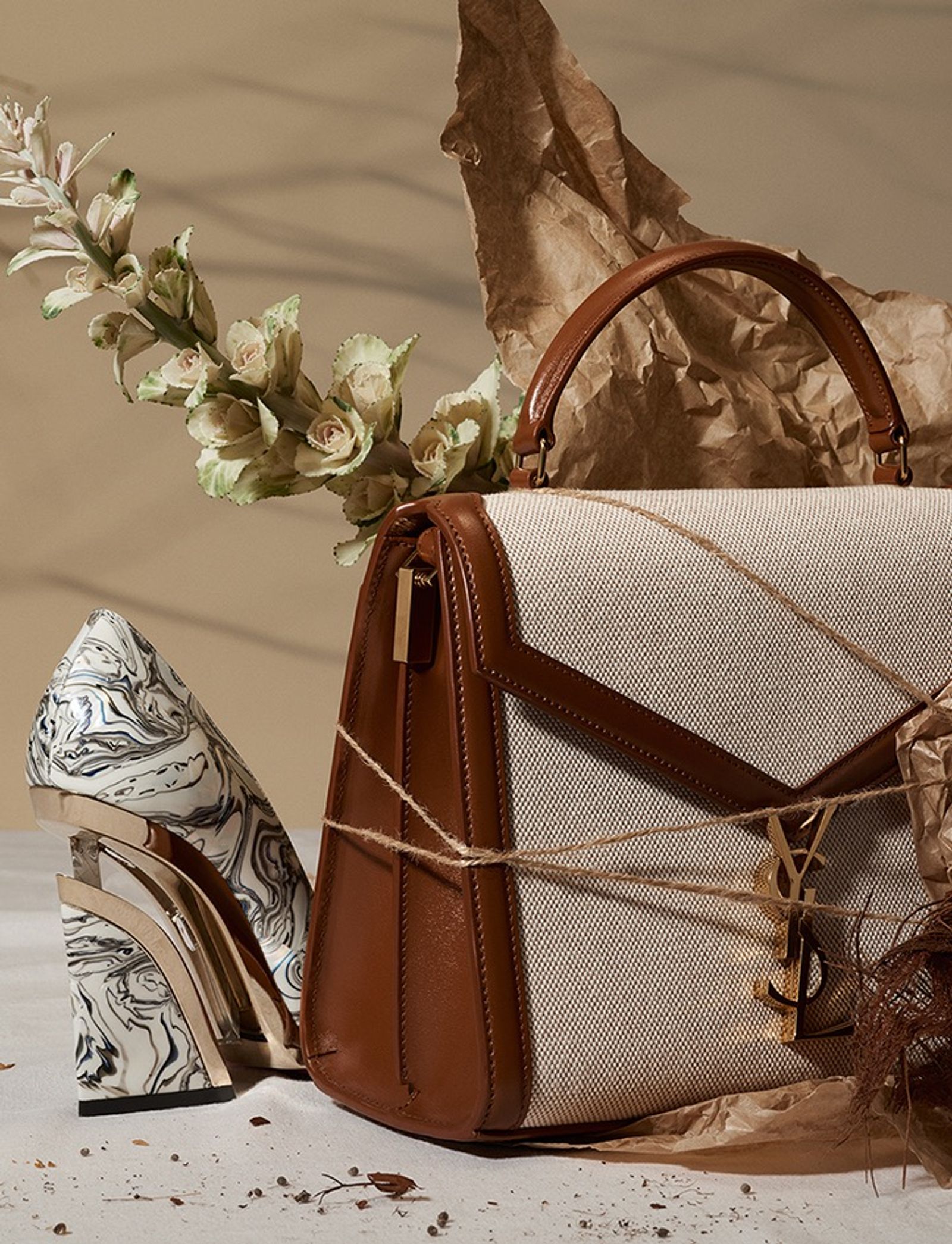 Amica - |Photography by Studio KH - Sebastien Michelini - Set Design - Swan MGMT