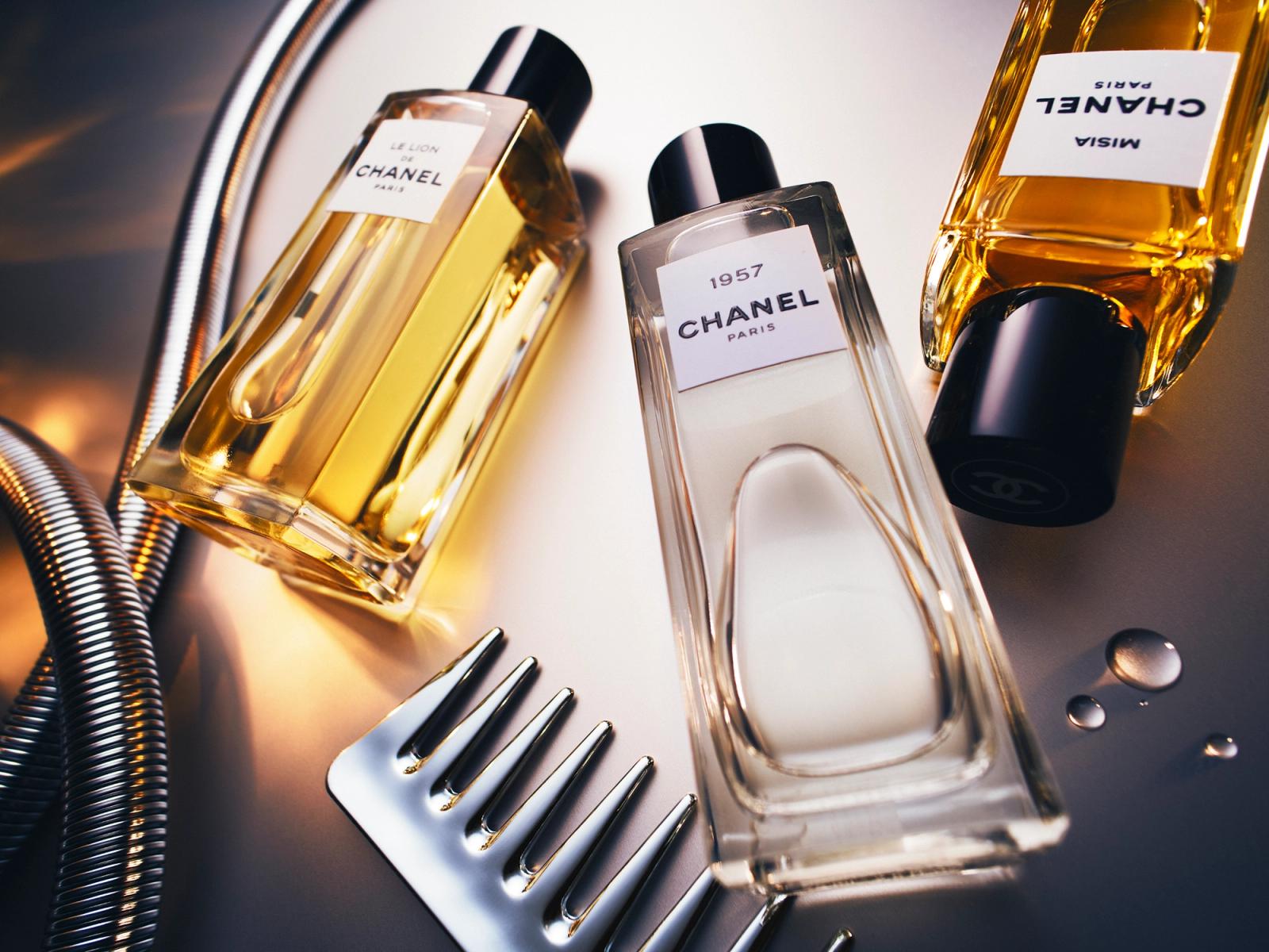 Narcisse Magazine, |Photography by Maxime Guyon - Sebastien Michelini - Set Design - Swan MGMT
