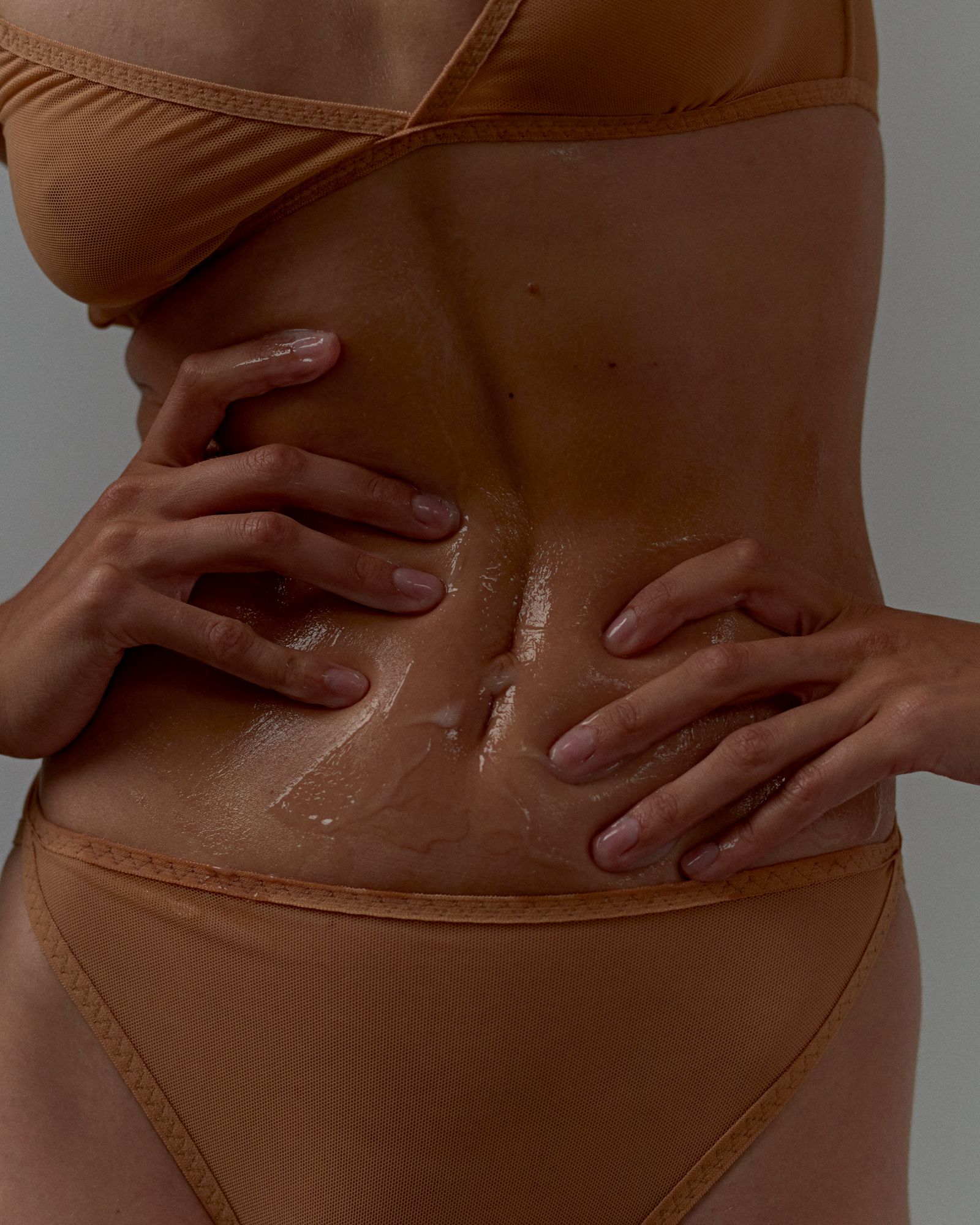 Personal Beauty - Victoria Zschommler - Photography - Swan MGMT