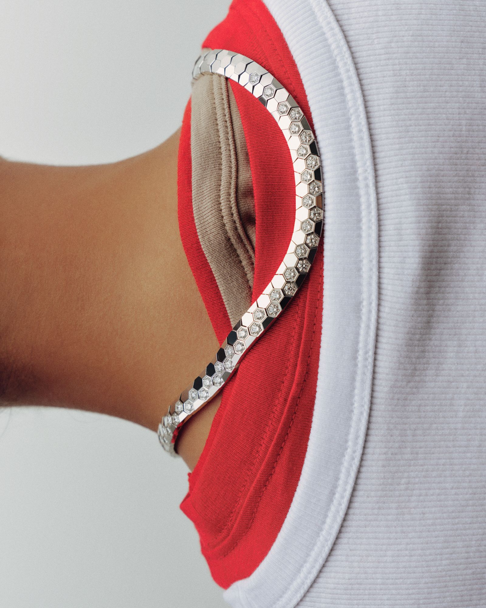 QP - Victoria Zschommler - Photography - Swan MGMT