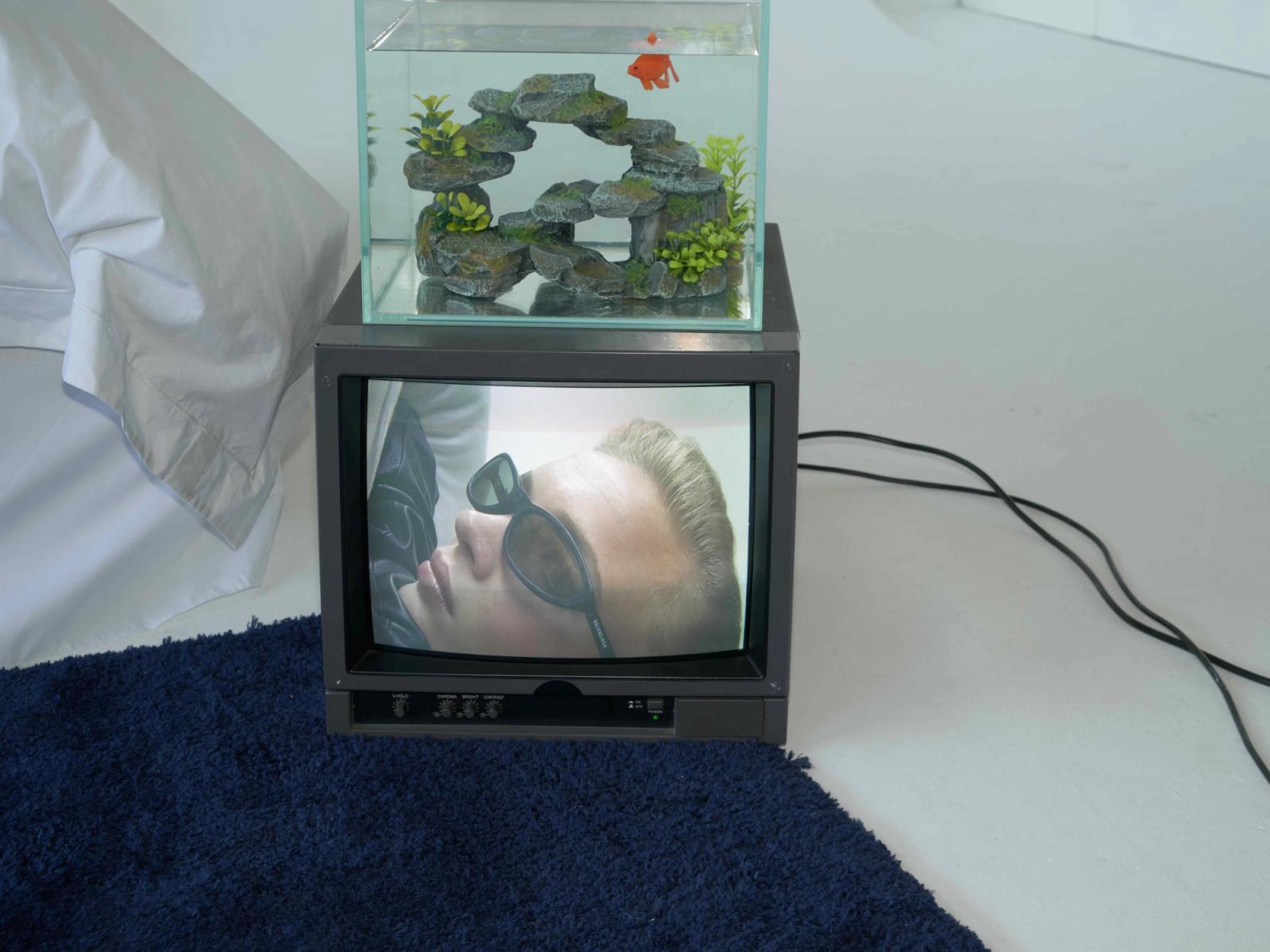 Re-Edition, shot by Alessandro Furchini Capria  - Lizzy Gilbert - Set Design - Swan MGMT