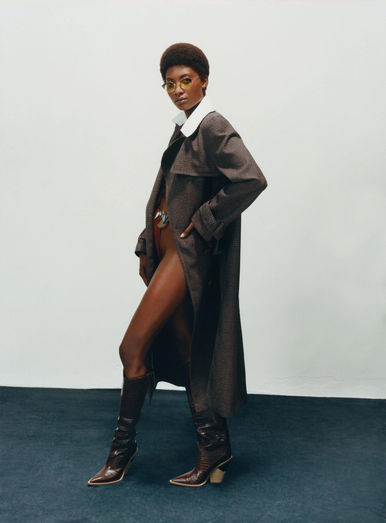 Pop,|Photography by Mark Peckmezian - Samirha Salmi - Set Design - Swan MGMT