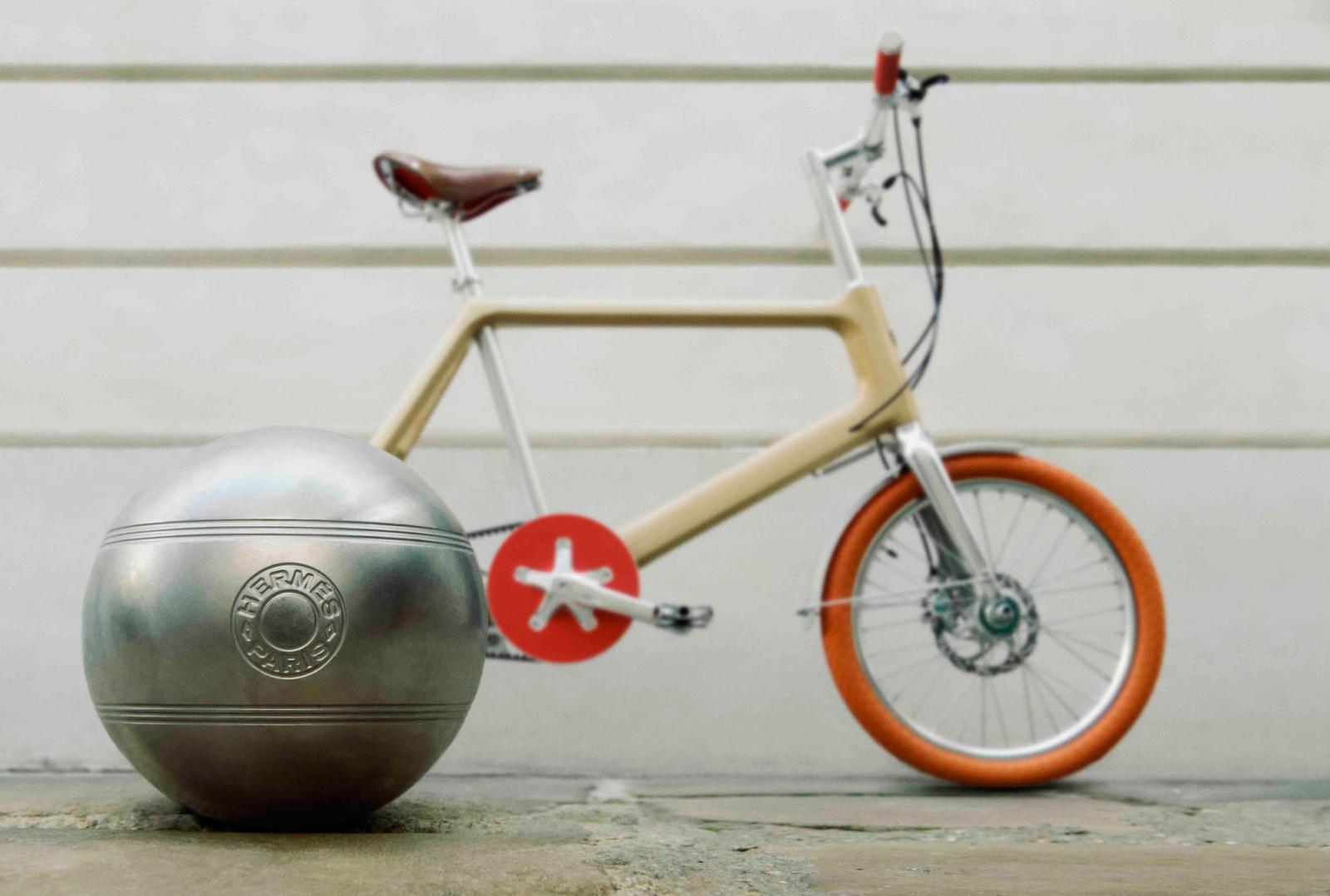 Le Monde d'Hermès, |Photography by Charlotte Wales - Nicholas William White - Set Design - Swan MGMT