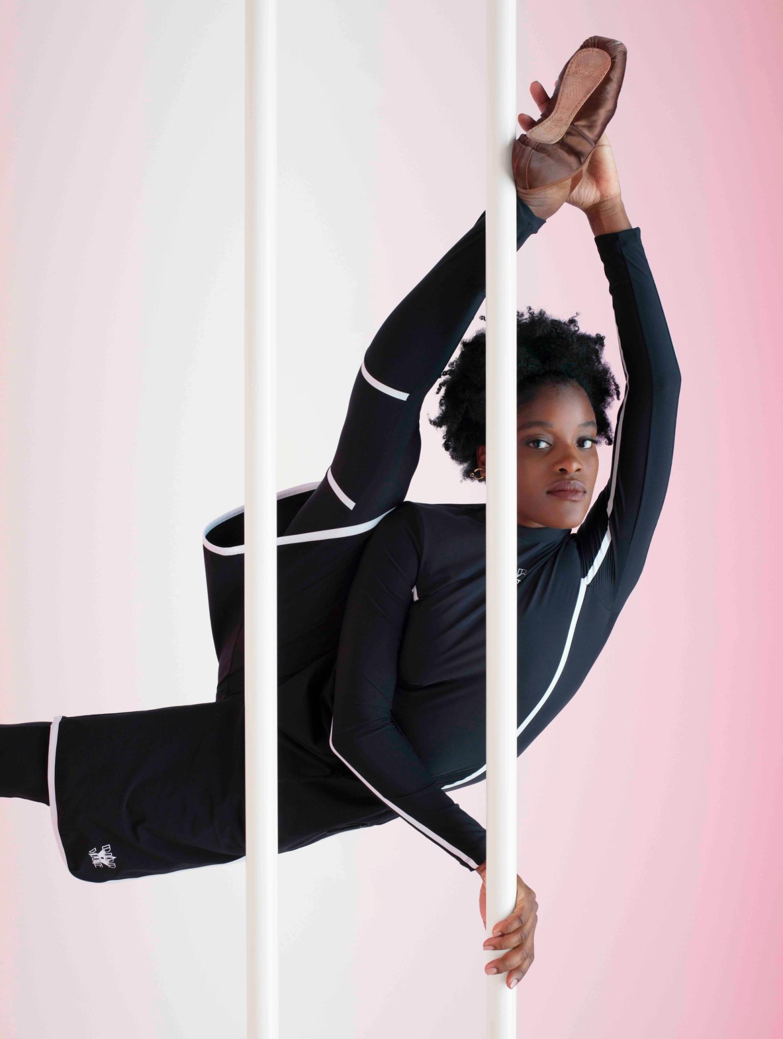 Dior Vibe,|Photography by Markn, Jacq Harriet, Poyen Chen - Nicholas William White - Set Design - Swan MGMT