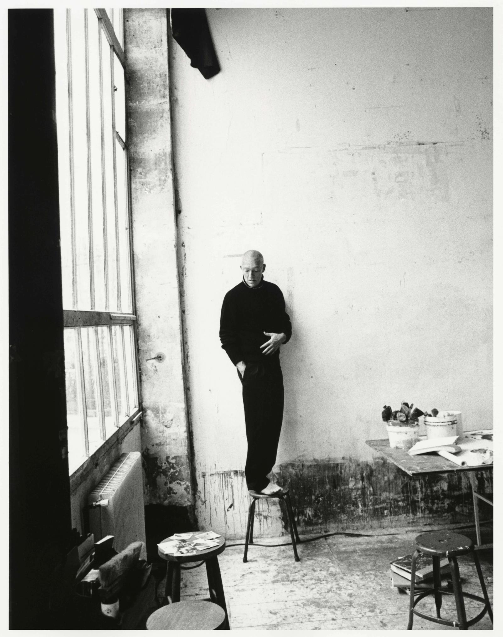 Cap 74024, shot by Dudi Hasson - Accoudoir - Set Design - Swan MGMT