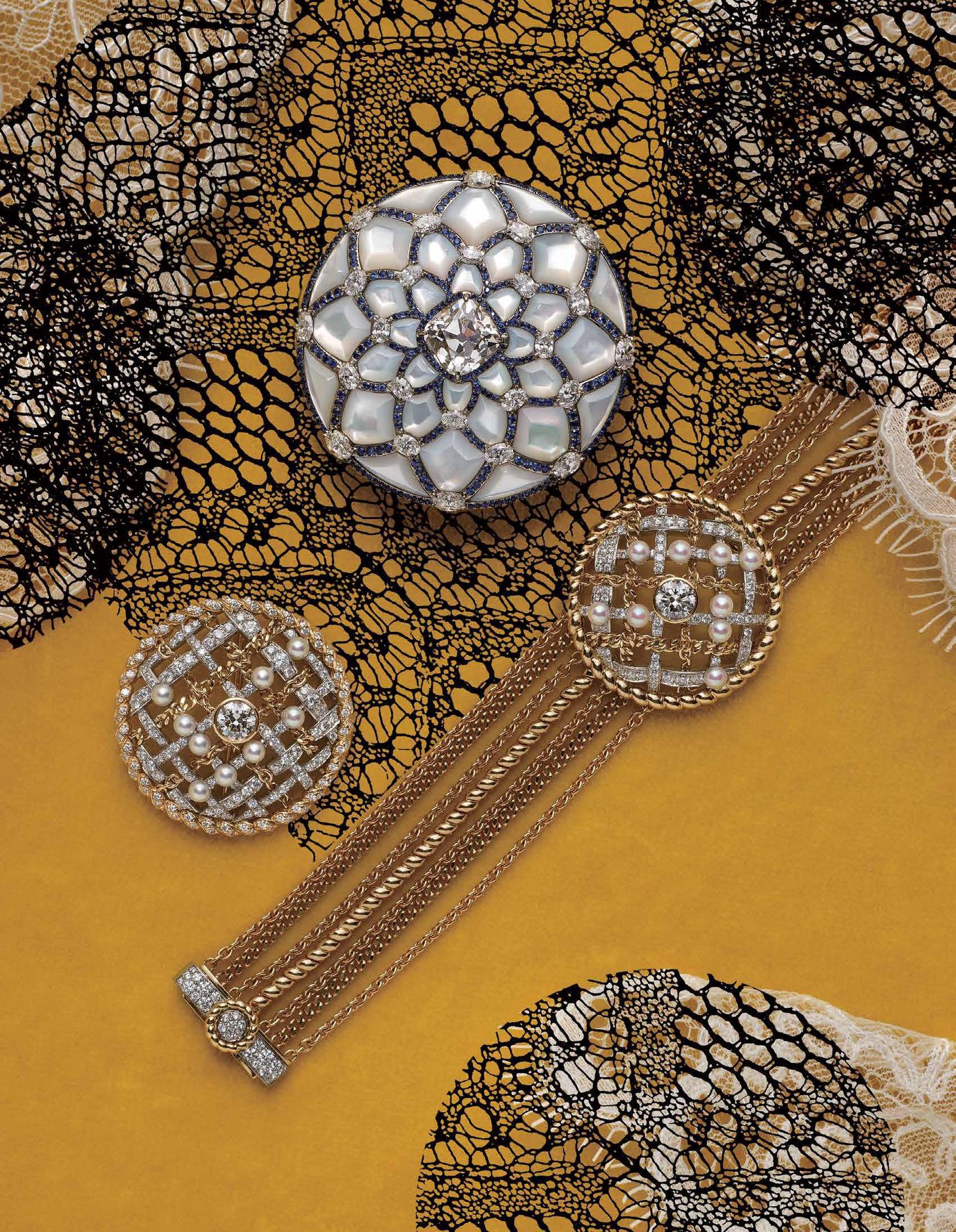 Vogue China,|Photography by Peter Langer - Samirha Salmi - Set Design - Swan MGMT