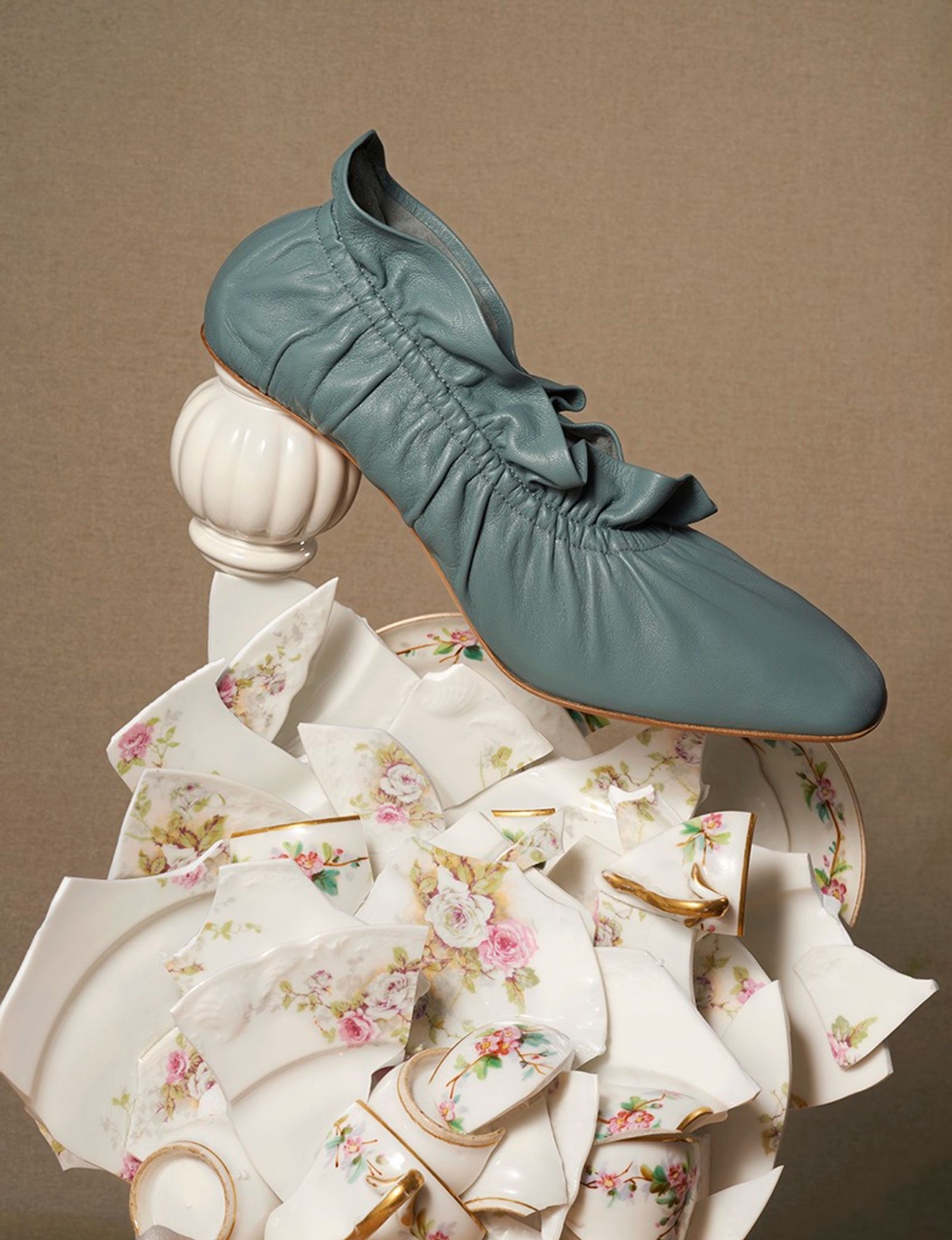 Vogue China,|Photography by Studio KH - Samirha Salmi - Set Design - Swan MGMT