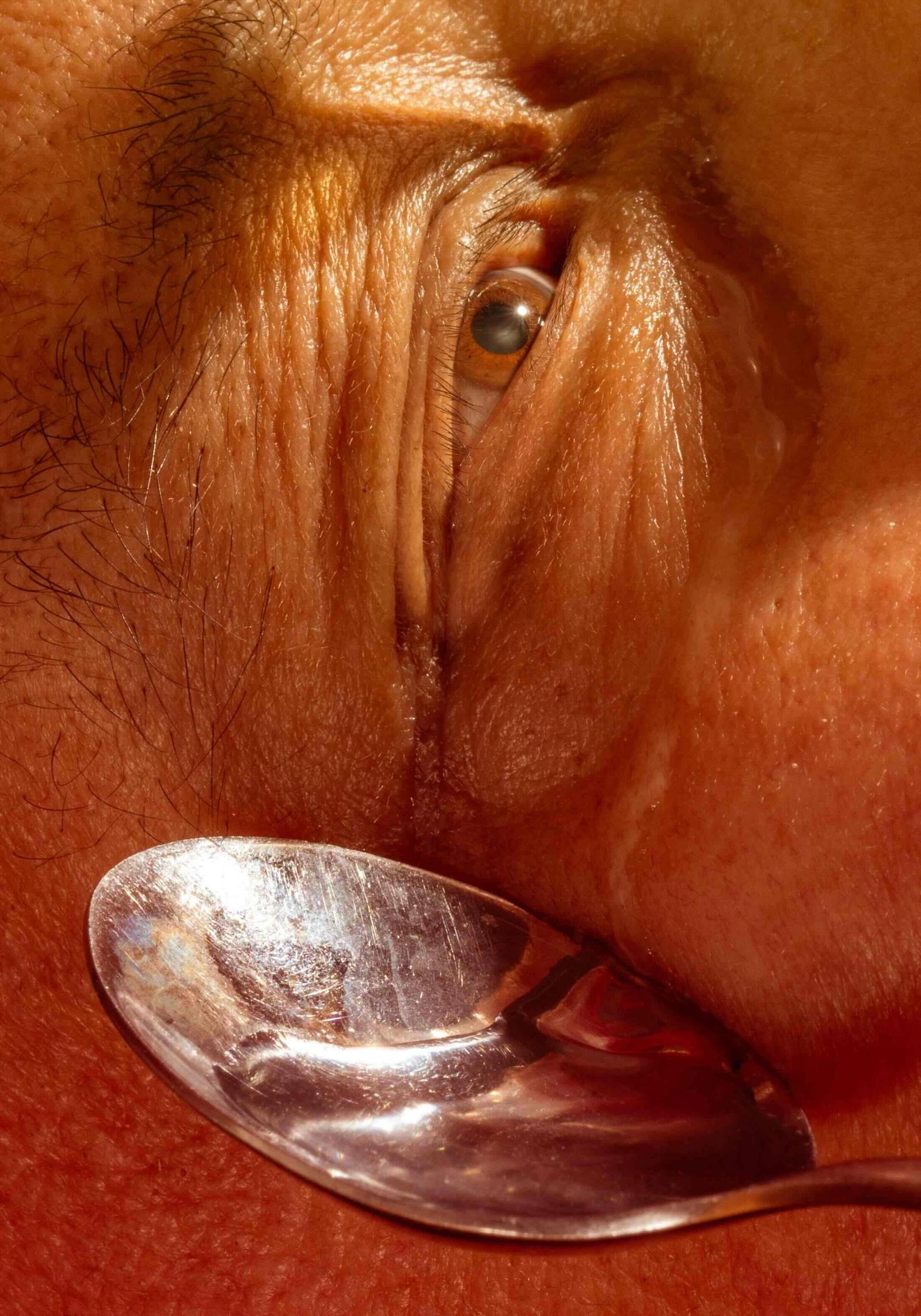 portfolio - Minh Ngoc Nguyen - Photography - Swan MGMT