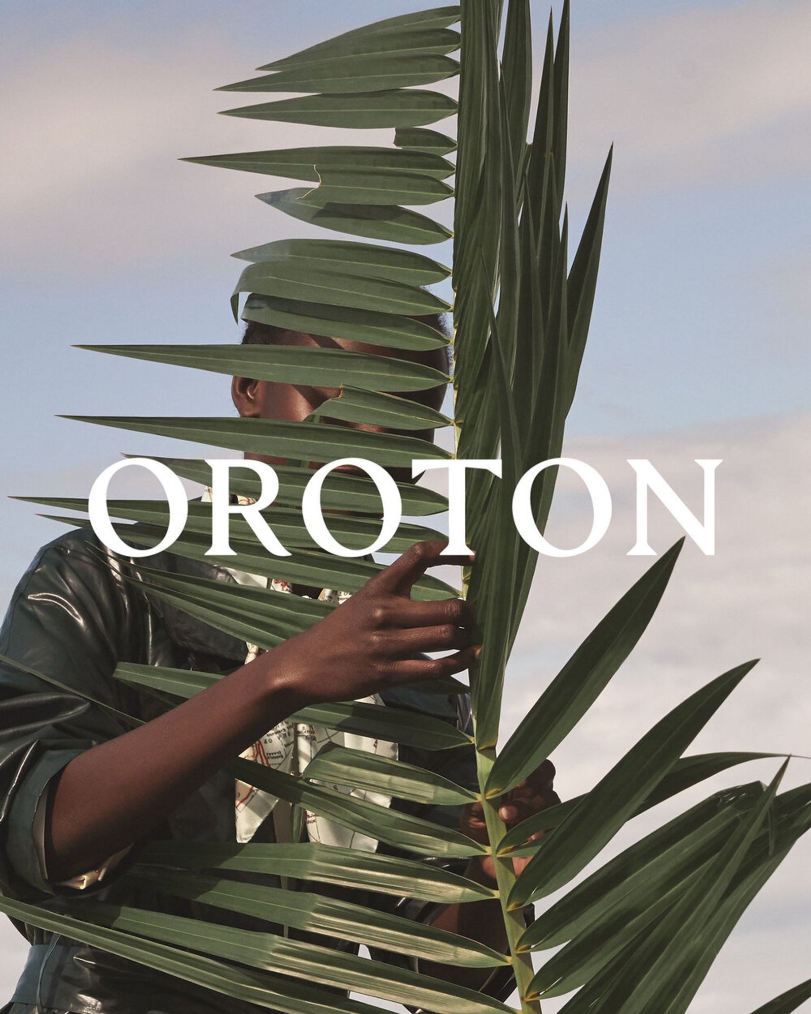 Oroton, beach - Victoria Zschommler - Photography - Swan MGMT