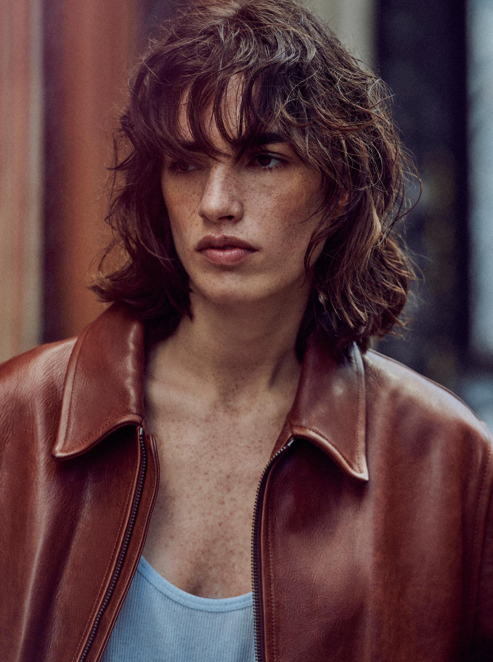 Amica  - Laurent Humbert - Photography - Swan MGMT