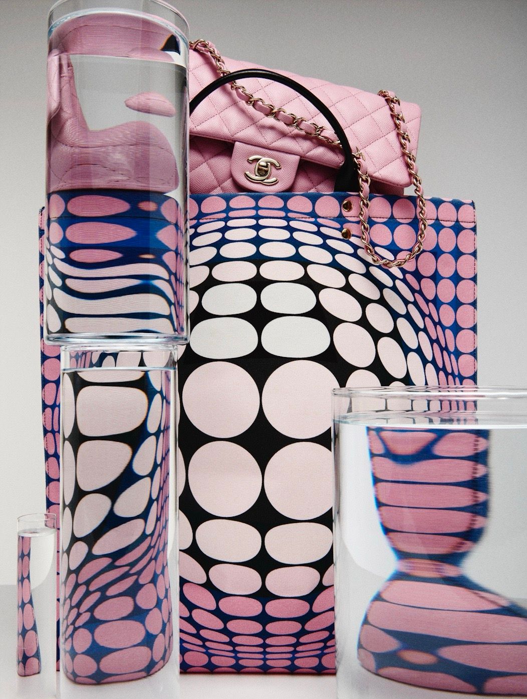 Le Temps,|Photography by Charly Gosp - Anna Piasek - Set Design - Swan MGMT