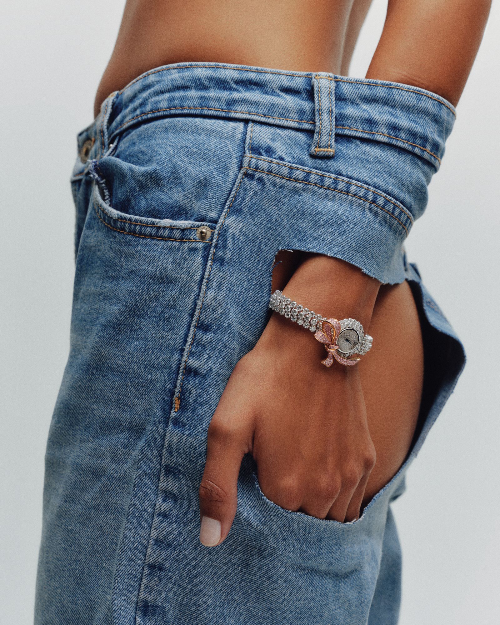 QP - Victoria Zschommler - Photography - Swan MGMT