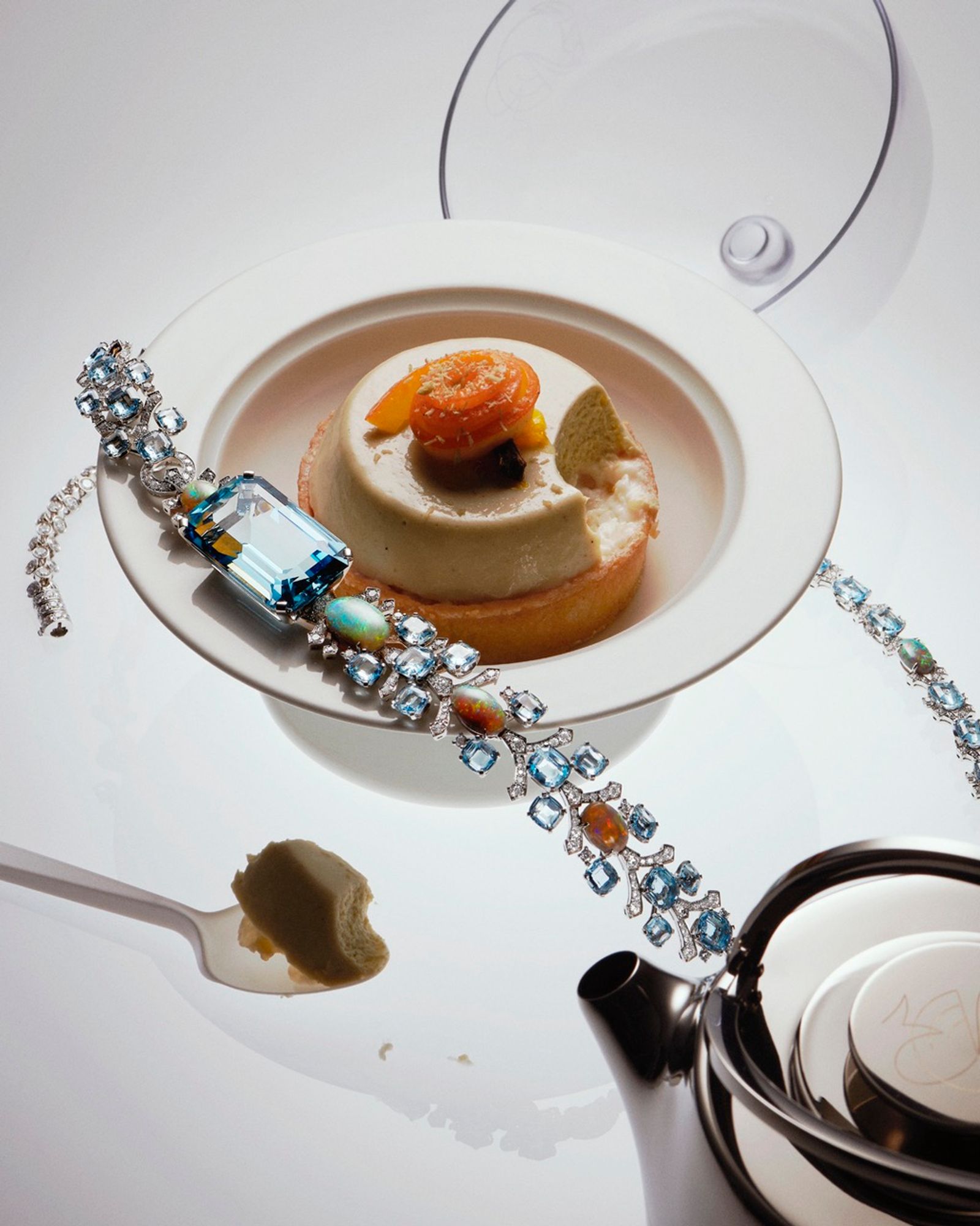 CR Fashion Book,|Photography by Romain Roucoules - Anna Piasek - Set Design - Swan MGMT