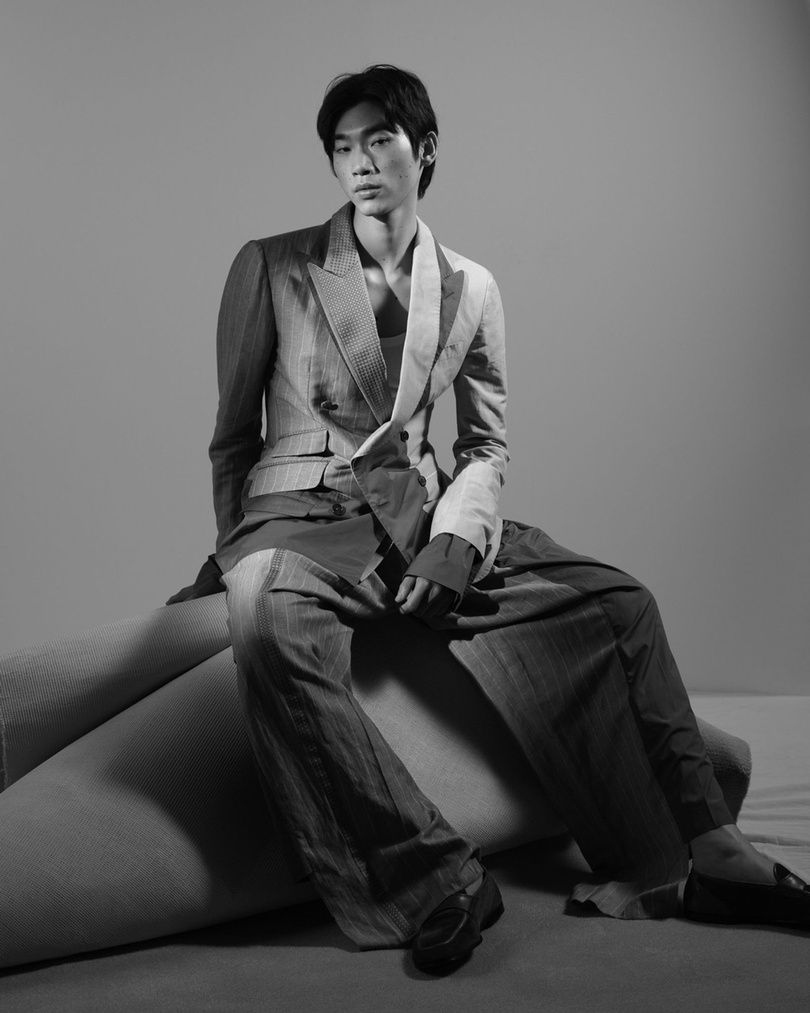 Esquire Uk,|Photography by Virginie Khateeb - Anna Sbiera - Set Design - Swan MGMT