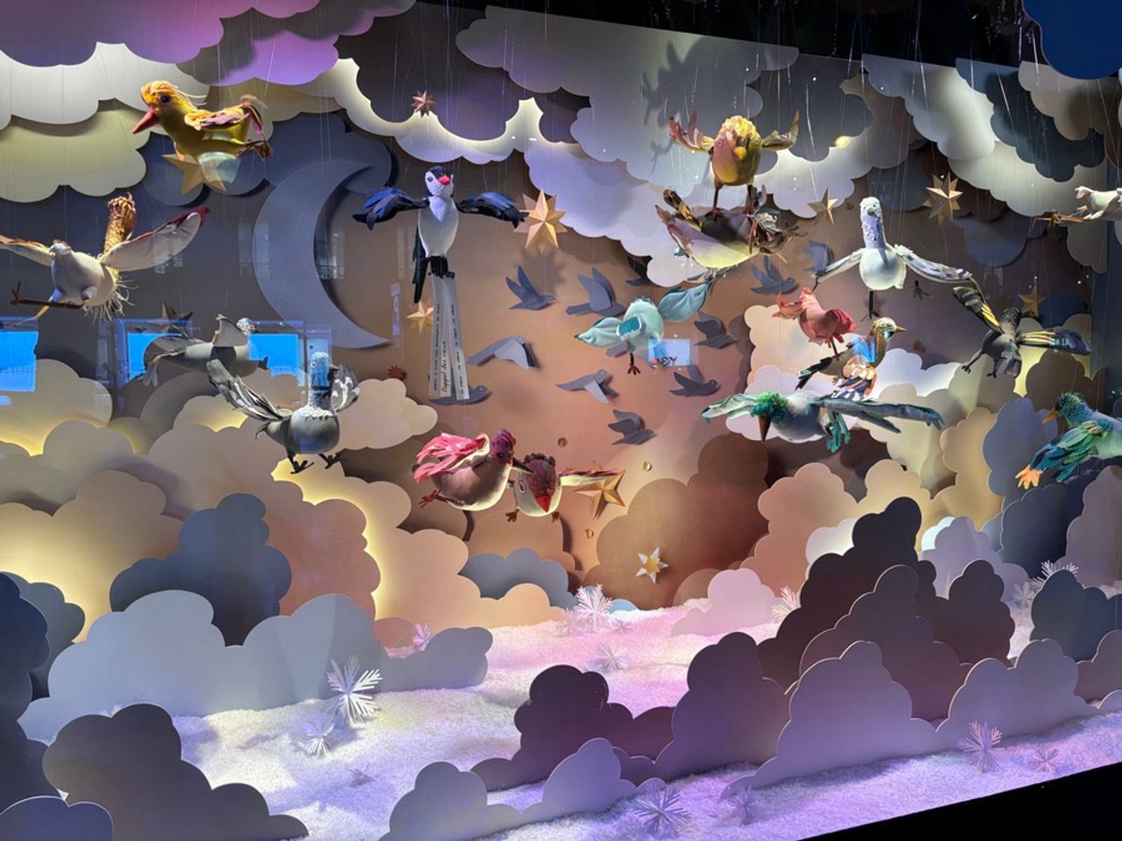 Le Printemps Christmas windows - Mathilde Nivet - Set Design - Swan MGMT