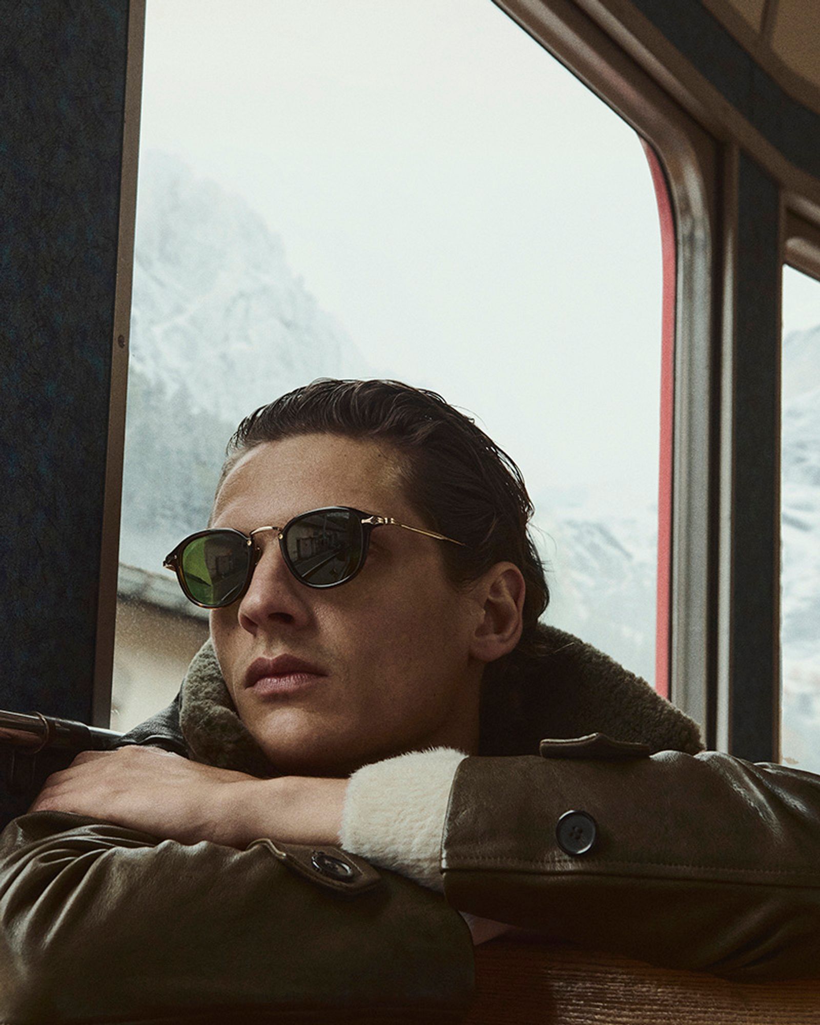 Icon - Chamonix - Laurent Humbert - Photography - Swan MGMT