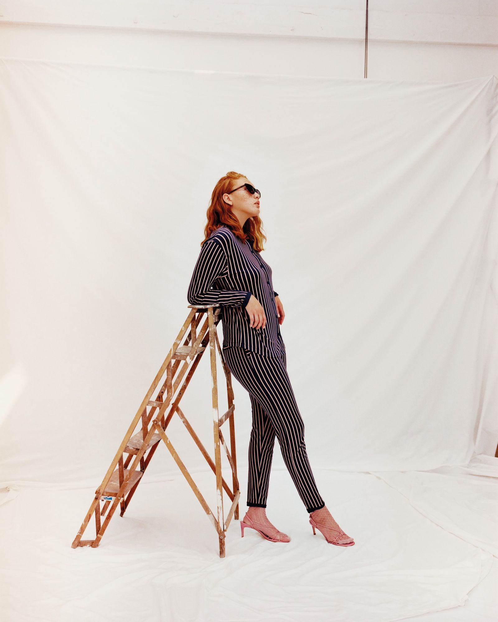 Chantelle - Samirha Salmi - Set Design - Swan MGMT