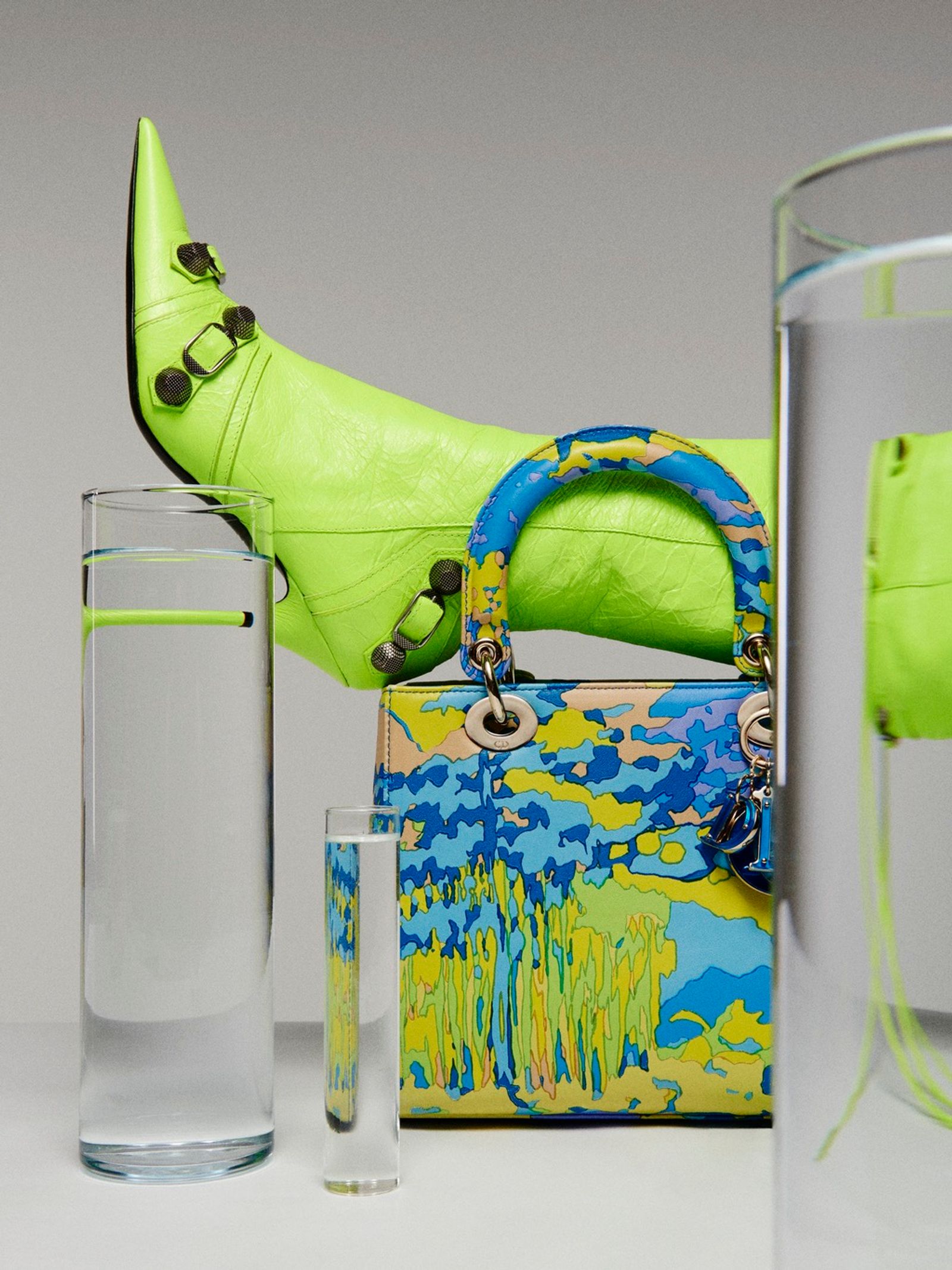 Le Temps,|Photography by Charly Gosp - Anna Piasek - Set Design - Swan MGMT