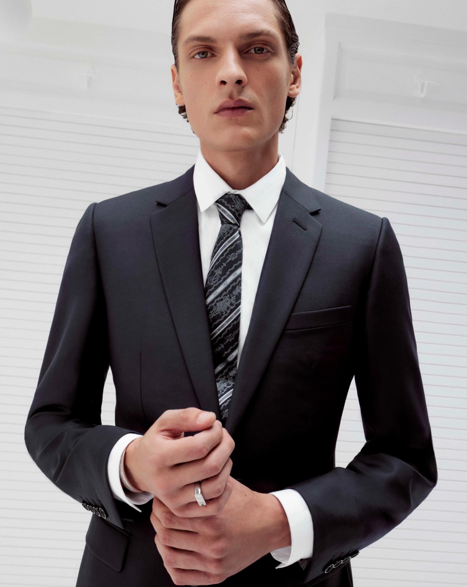 Dior,|Photography by Anthony Seklaoui - Nicholas William White - Set Design - Swan MGMT