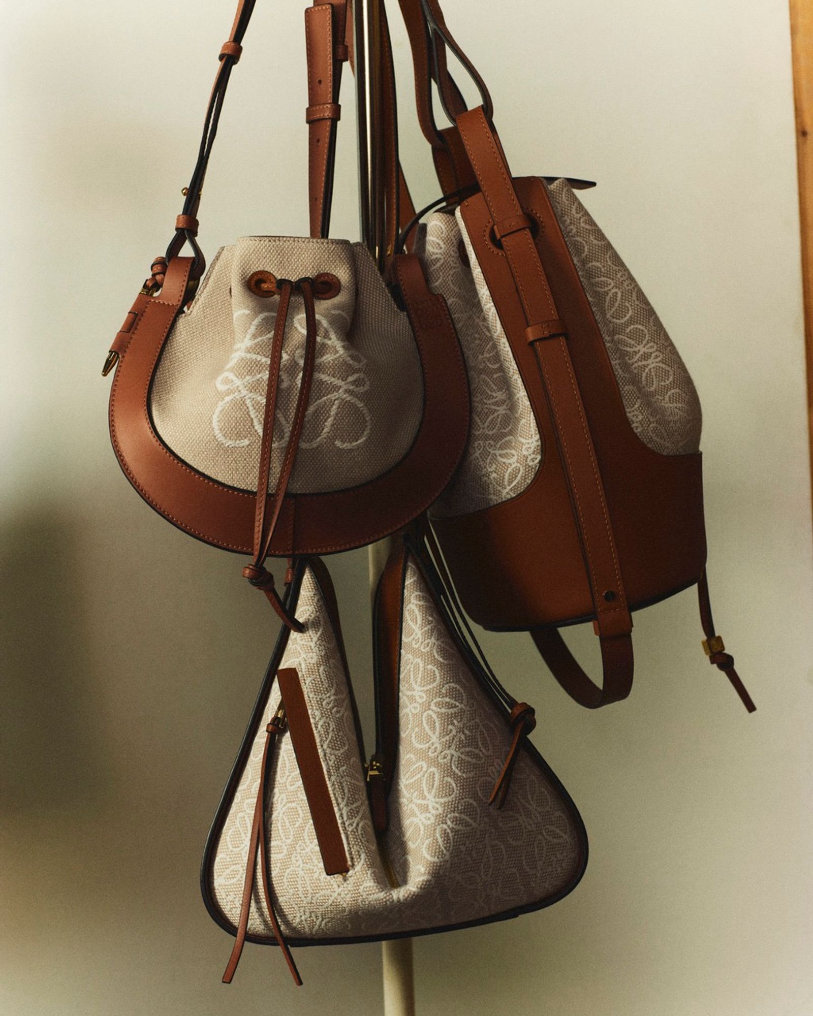 Loewe,|Photography by Christian Bragg - Anna Sbiera - Set Design - Swan MGMT