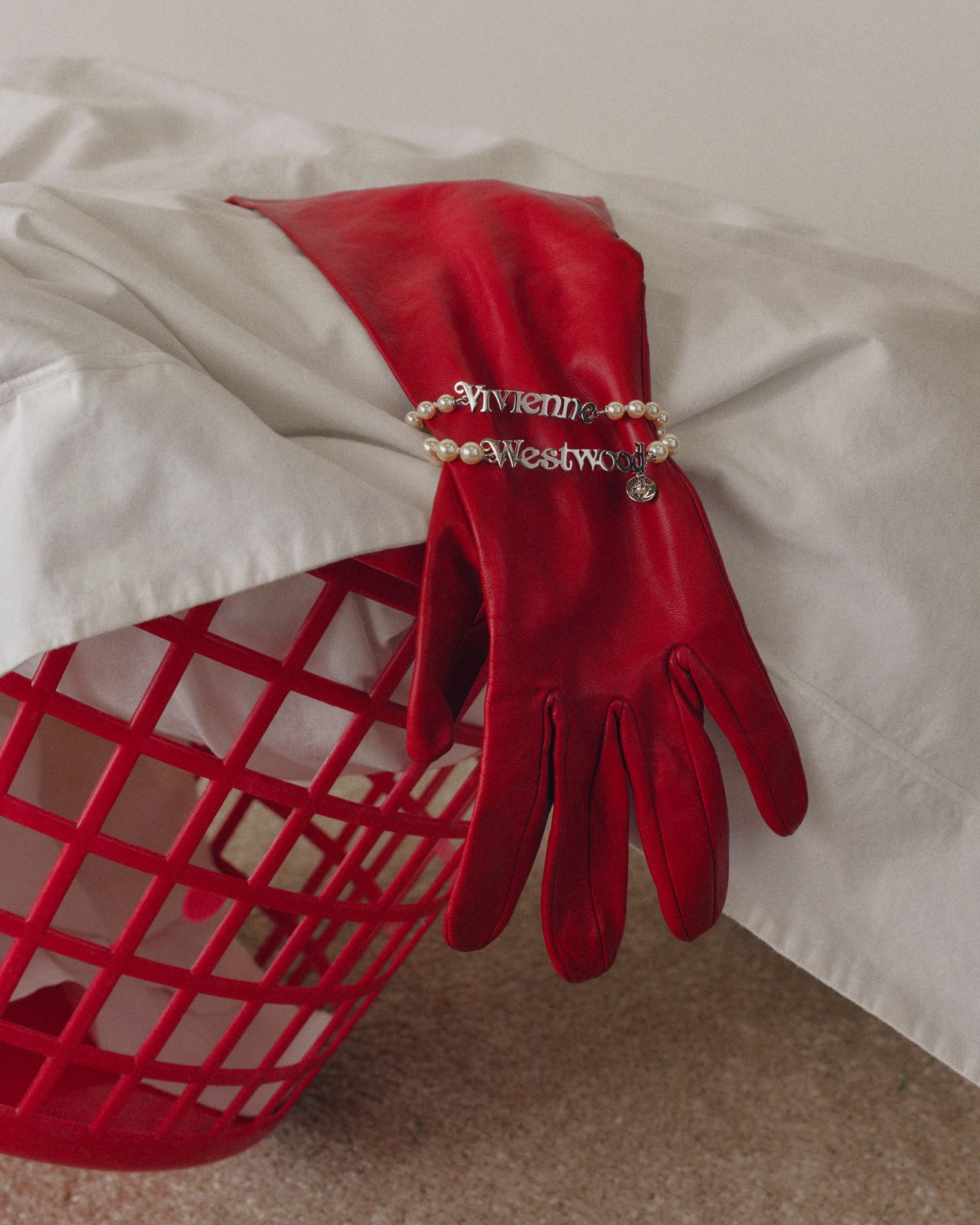 VIVIENNE WESTWOOD, shot by Sammy Khoury - Lizzy Gilbert - Set Design - Swan MGMT