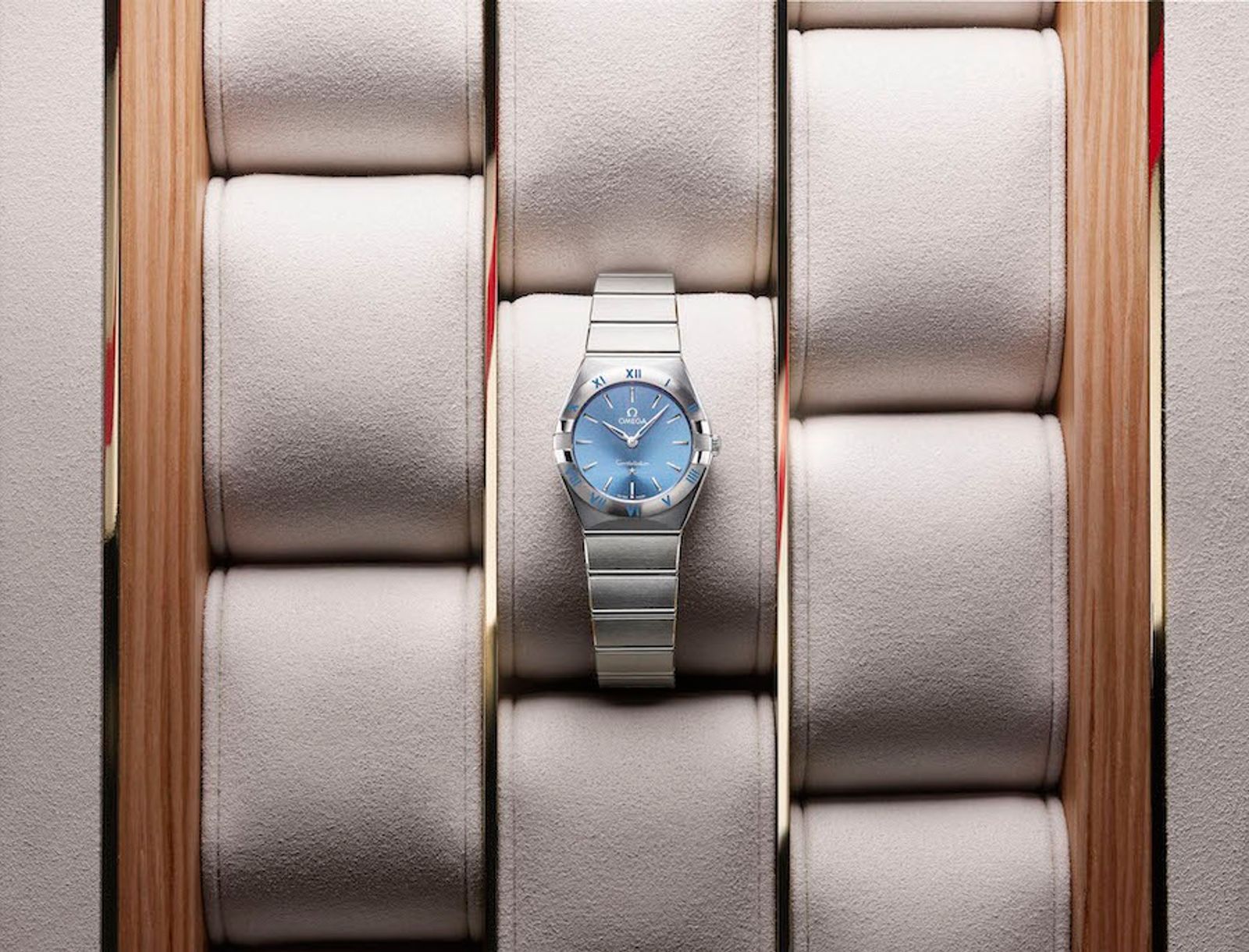 Omega,|Photography by Eric Sauvage - Sebastien Michelini - Set Design - Swan MGMT