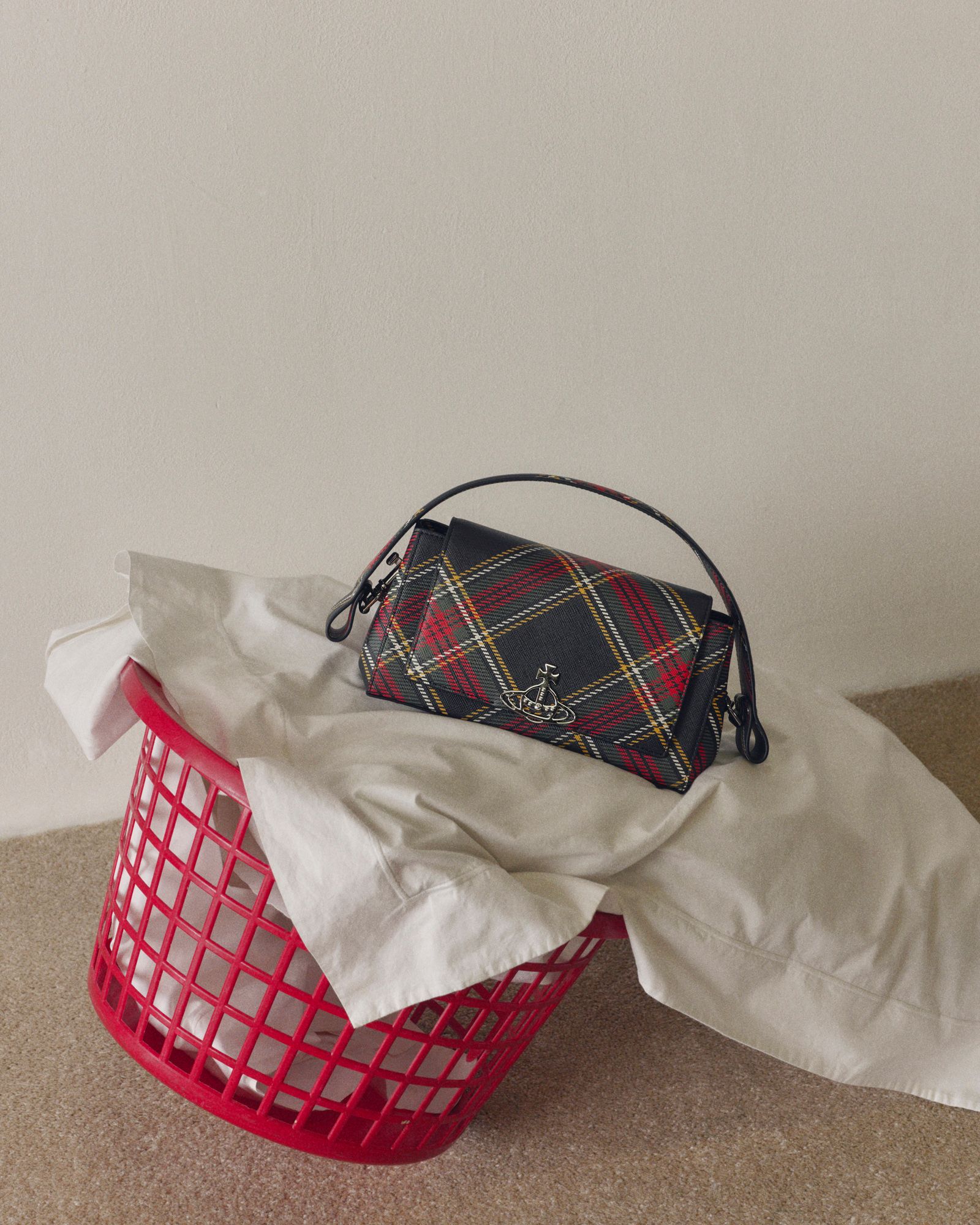 VIVIENNE WESTWOOD, shot by Sammy Khoury - Lizzy Gilbert - Set Design - Swan MGMT