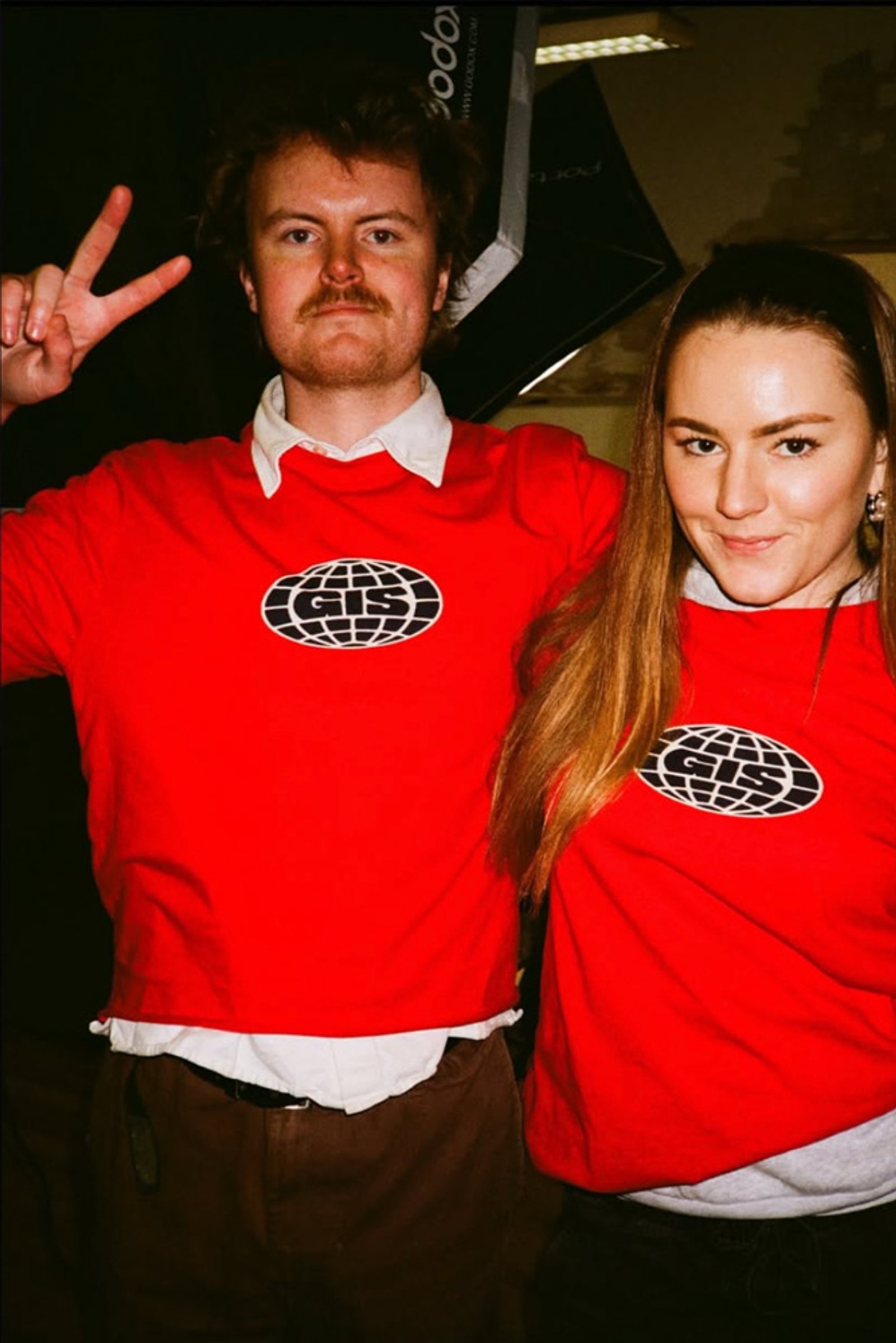 Representing: BJØRK — image 1