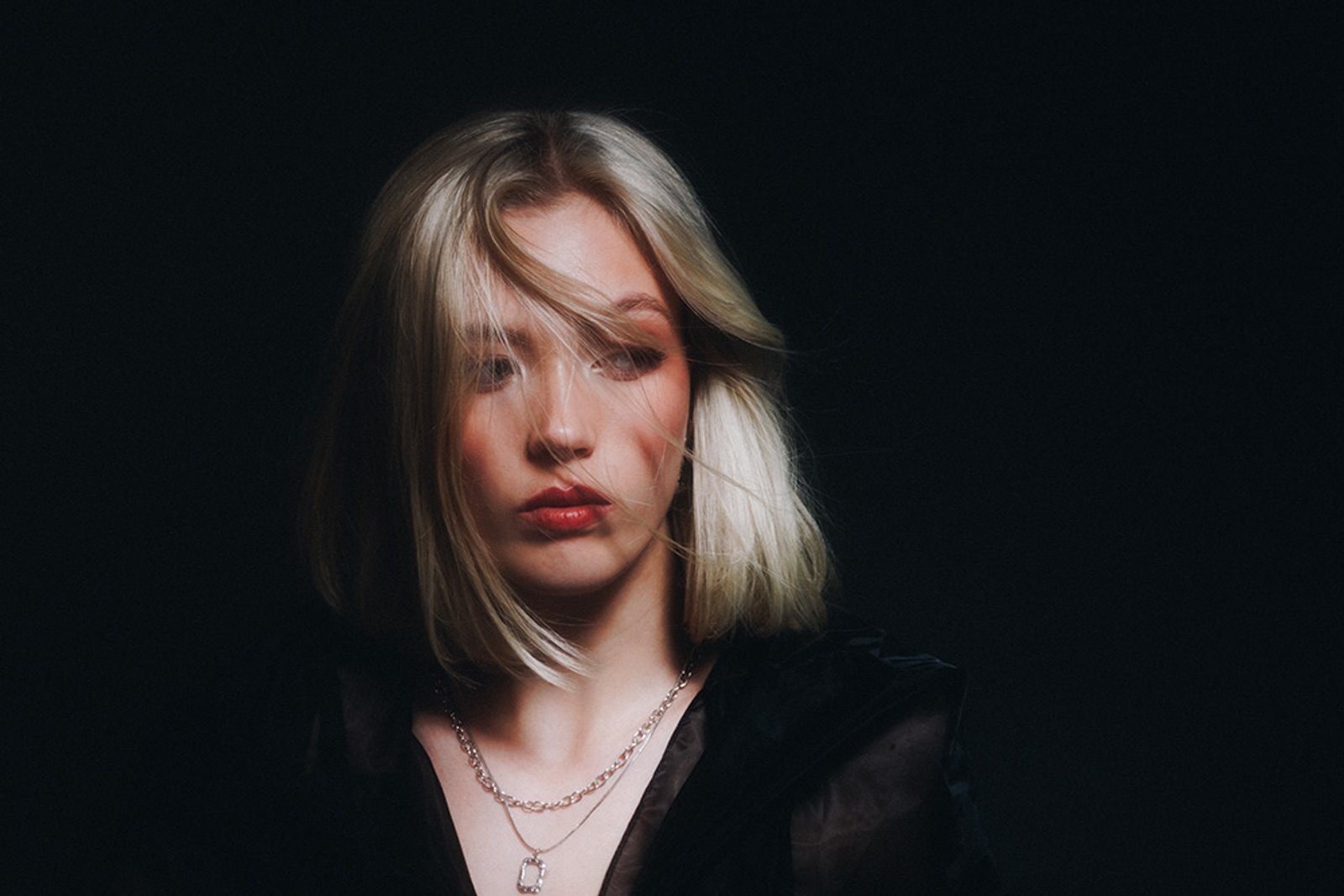 Representing: BJØRK — image 3