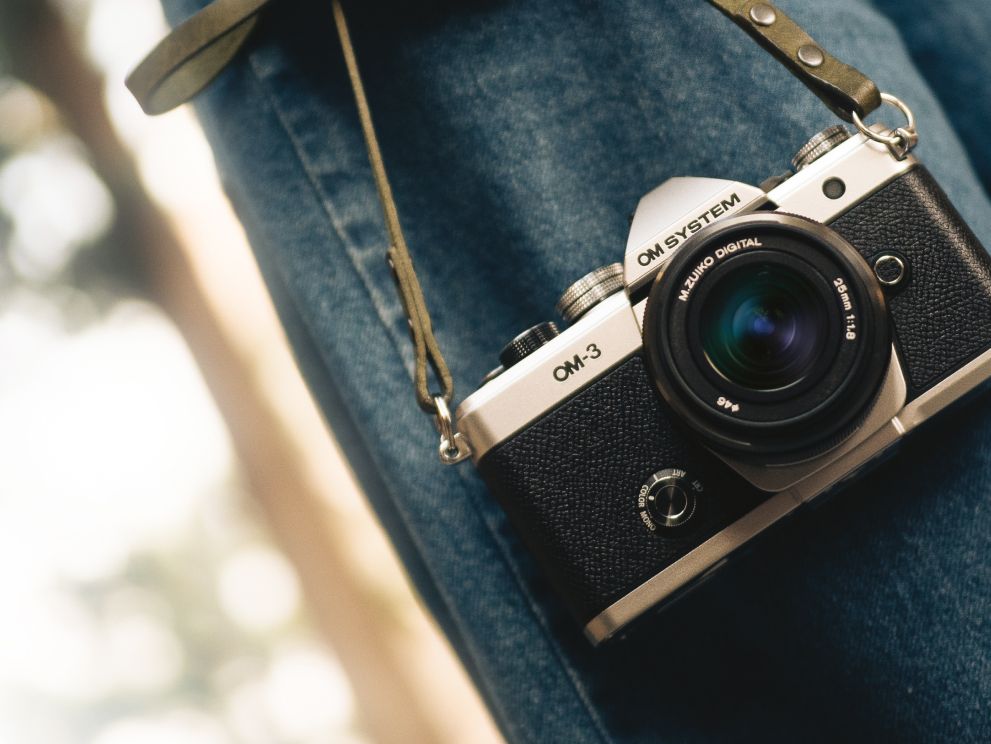 OM SYSTEM Cameras, Lenses, Audio & Binoculars | OM SYSTEM