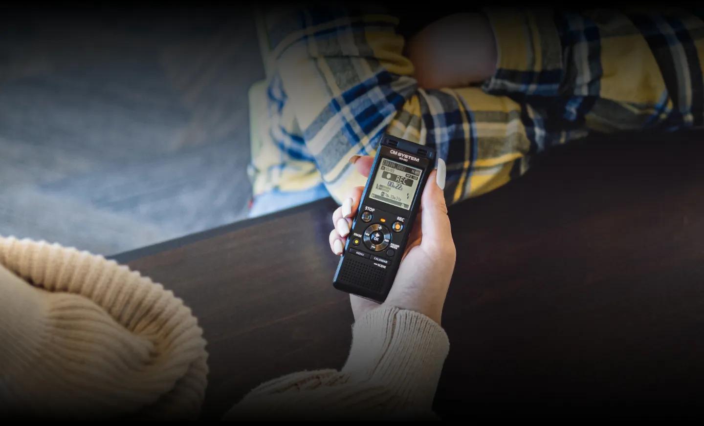 OM SYSTEM WS-882 Digital Voice Recorder - Thumbnail 4