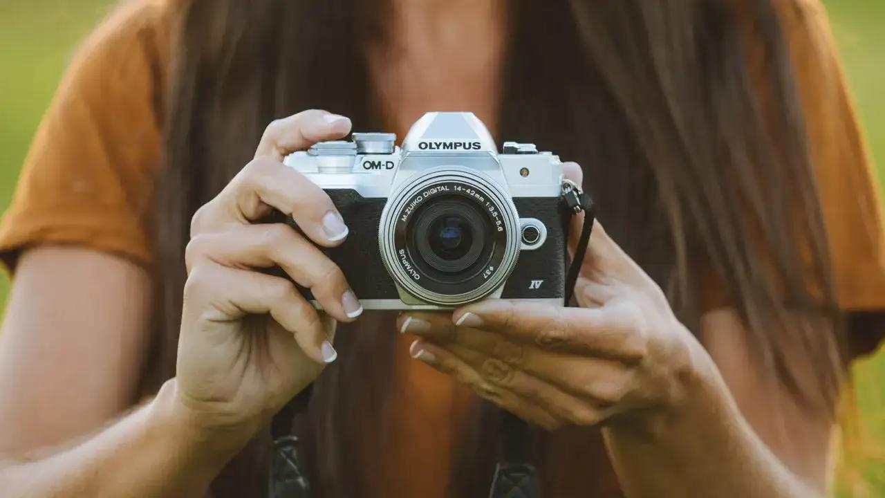 オリンパス OM-D E-M10 Mark IV 基本情報｜OM-D E-M10 Mark IV｜OM｜OM-D｜デジタル一眼カメラ