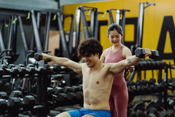 Can You Build Muscle Without a Personal Trainer?